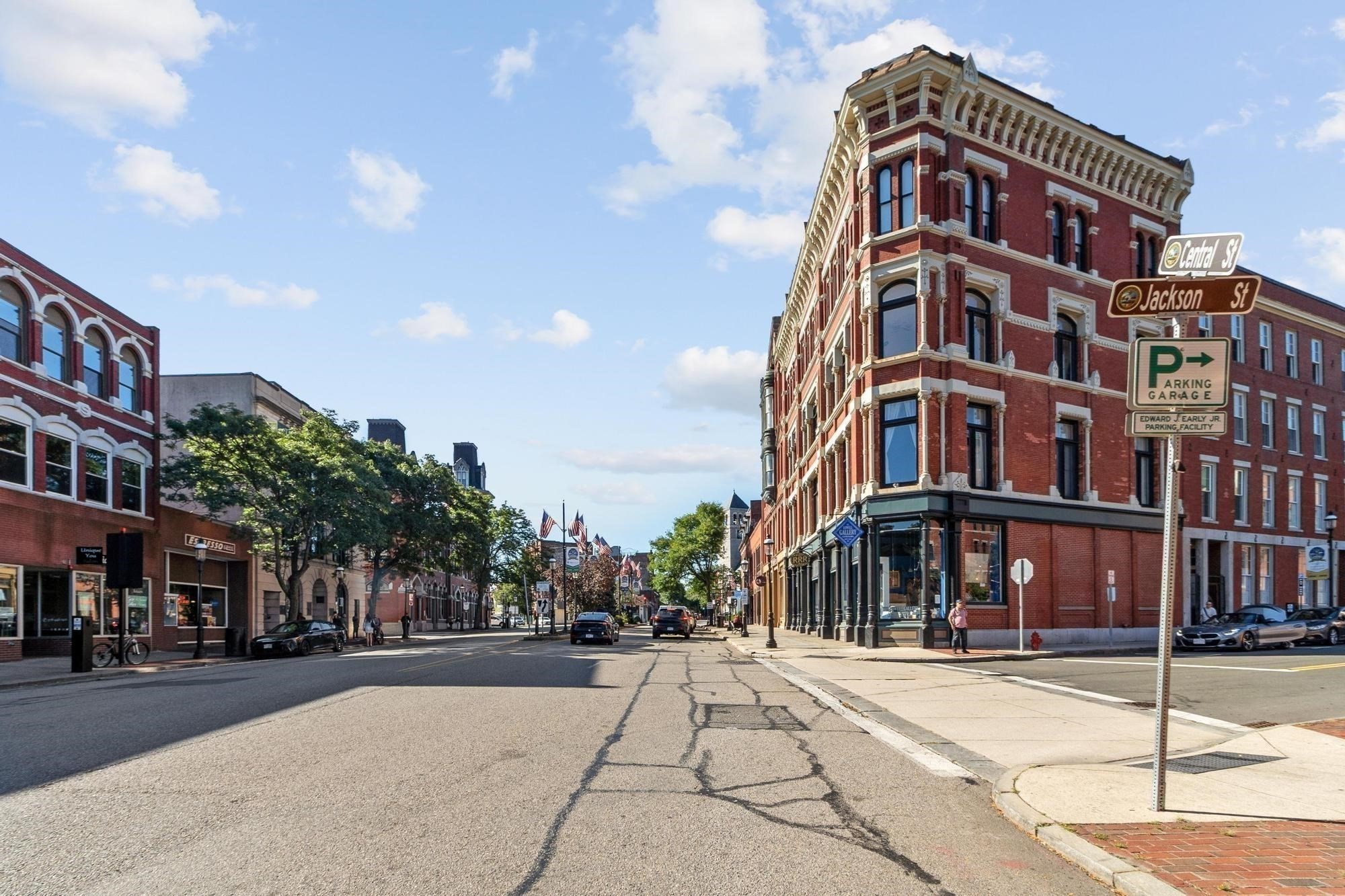 219 Central Street Unit 3E, Lowell, MA 01852 - Image 6