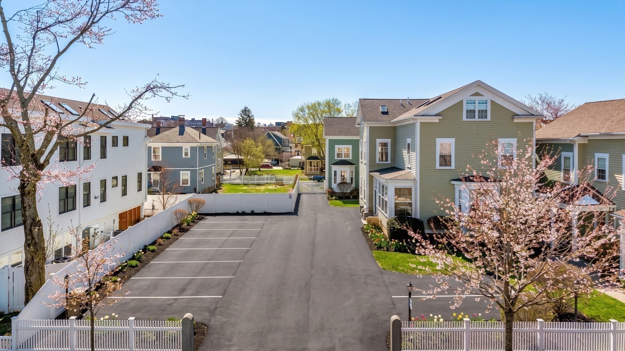 121 E Cottage St Unit U-4, Dorchester, Boston, MA 02125