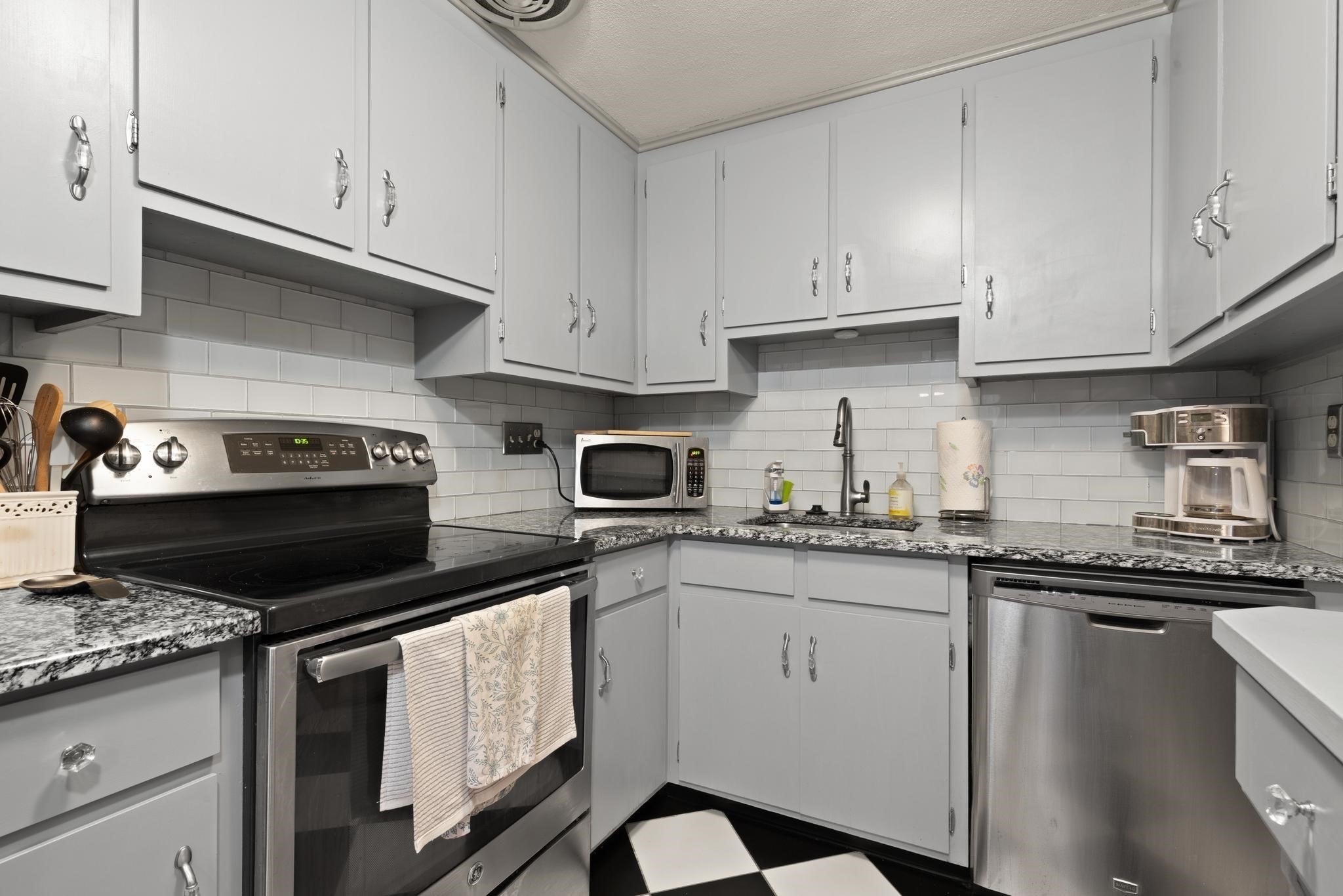 200 Park Terrace Drive Unit 255, Stoneham, MA 02180 - Image 12