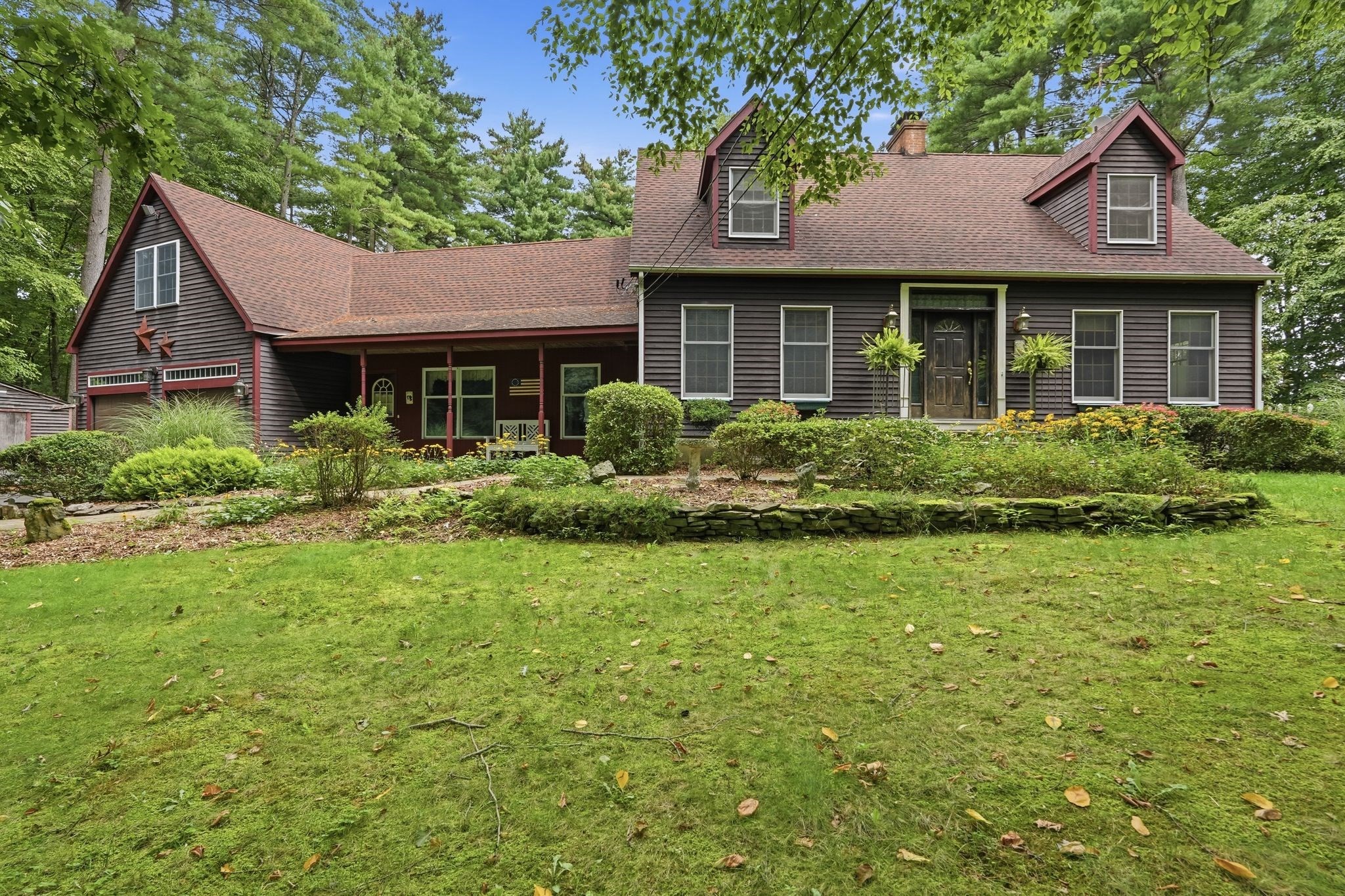 162 Barton Ave, Belchertown, MA 01007