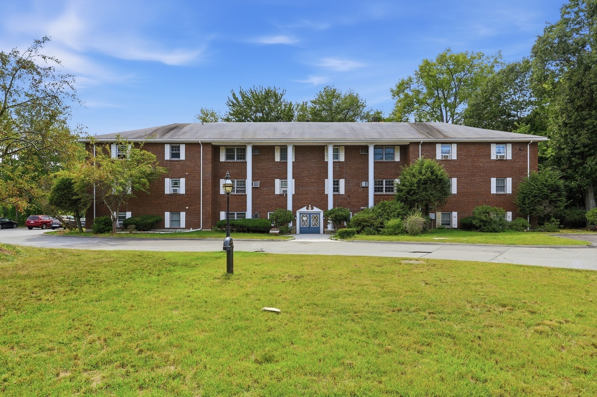 48 Great Rd Unit 18, Acton, MA 01720
