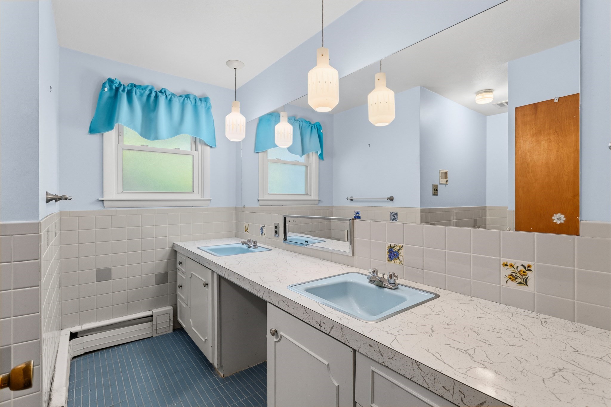 129 Pleasant Valley St, Methuen, MA 01844 - Image 17