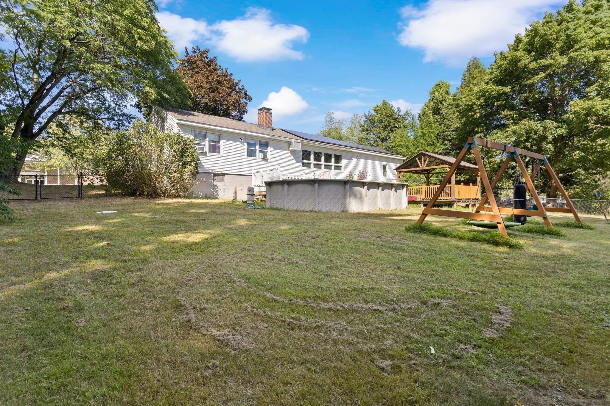 129 Pleasant Valley St, Methuen, MA 01844 - Image 35