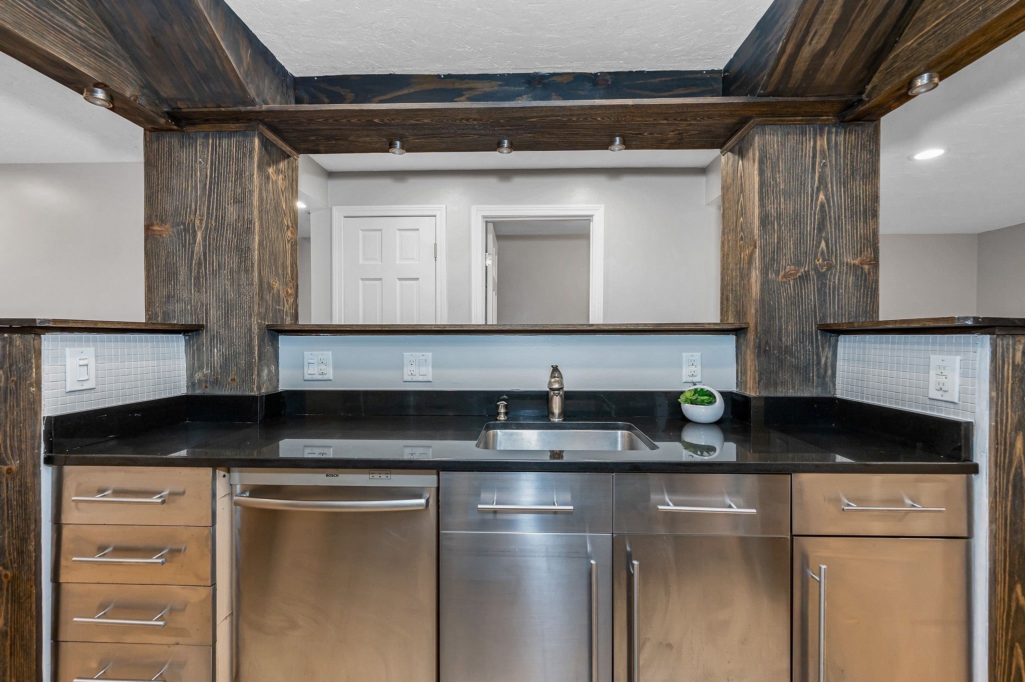 1541 Middlesex St Unit 28, Lowell, MA 01851 - Image 11