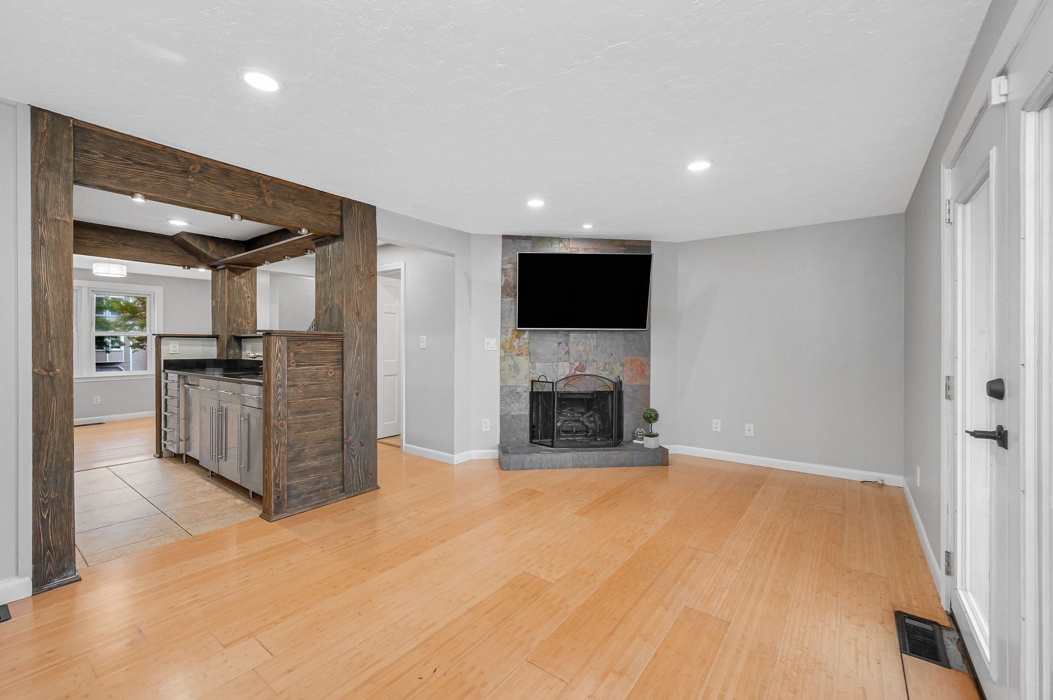 1541 Middlesex St Unit 28, Lowell, MA 01851 - Image 17