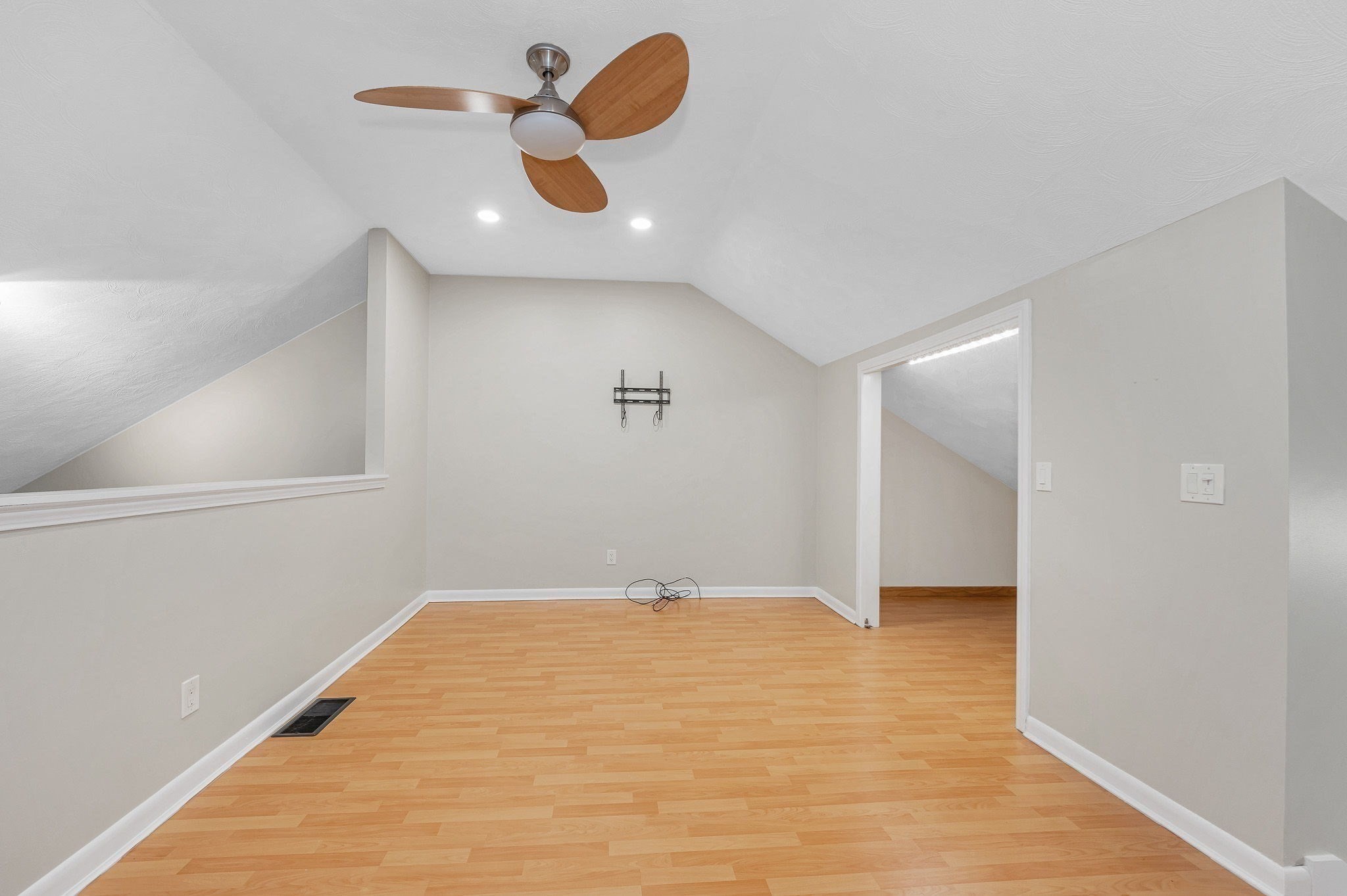 1541 Middlesex St Unit 28, Lowell, MA 01851 - Image 35