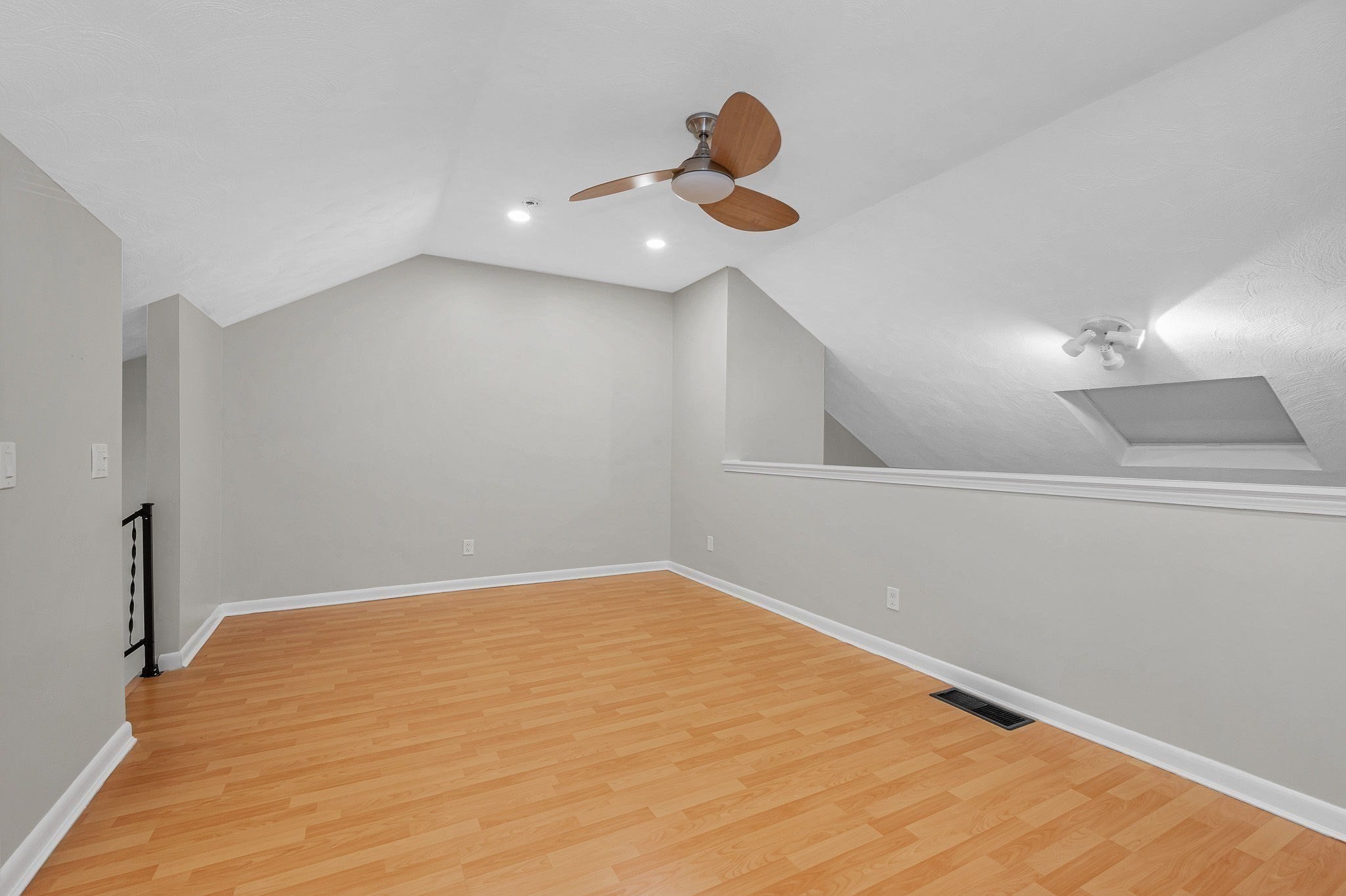 1541 Middlesex St Unit 28, Lowell, MA 01851 - Image 37