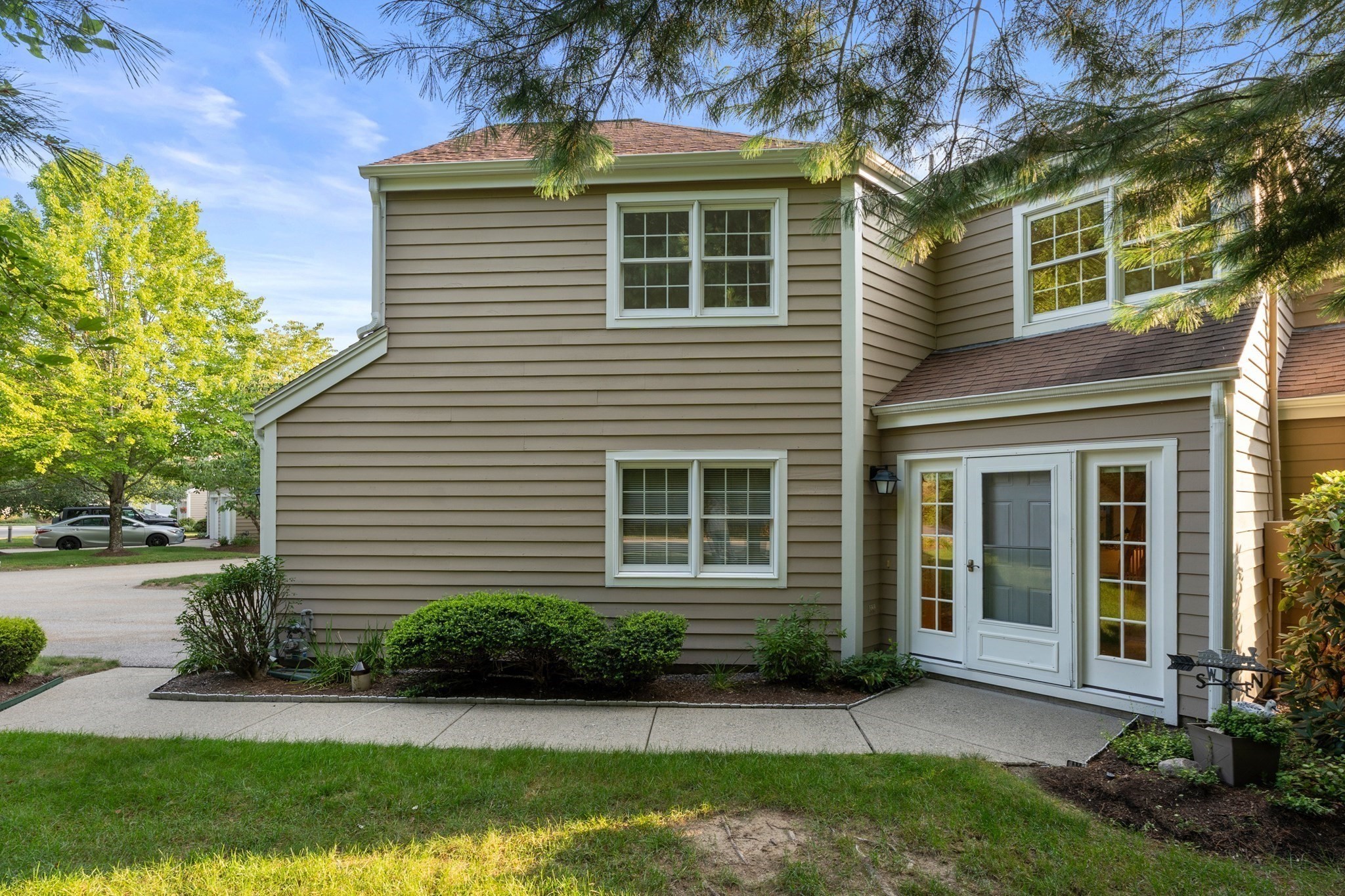 81 Clear Pond Drive Unit 81, Walpole, MA 02081