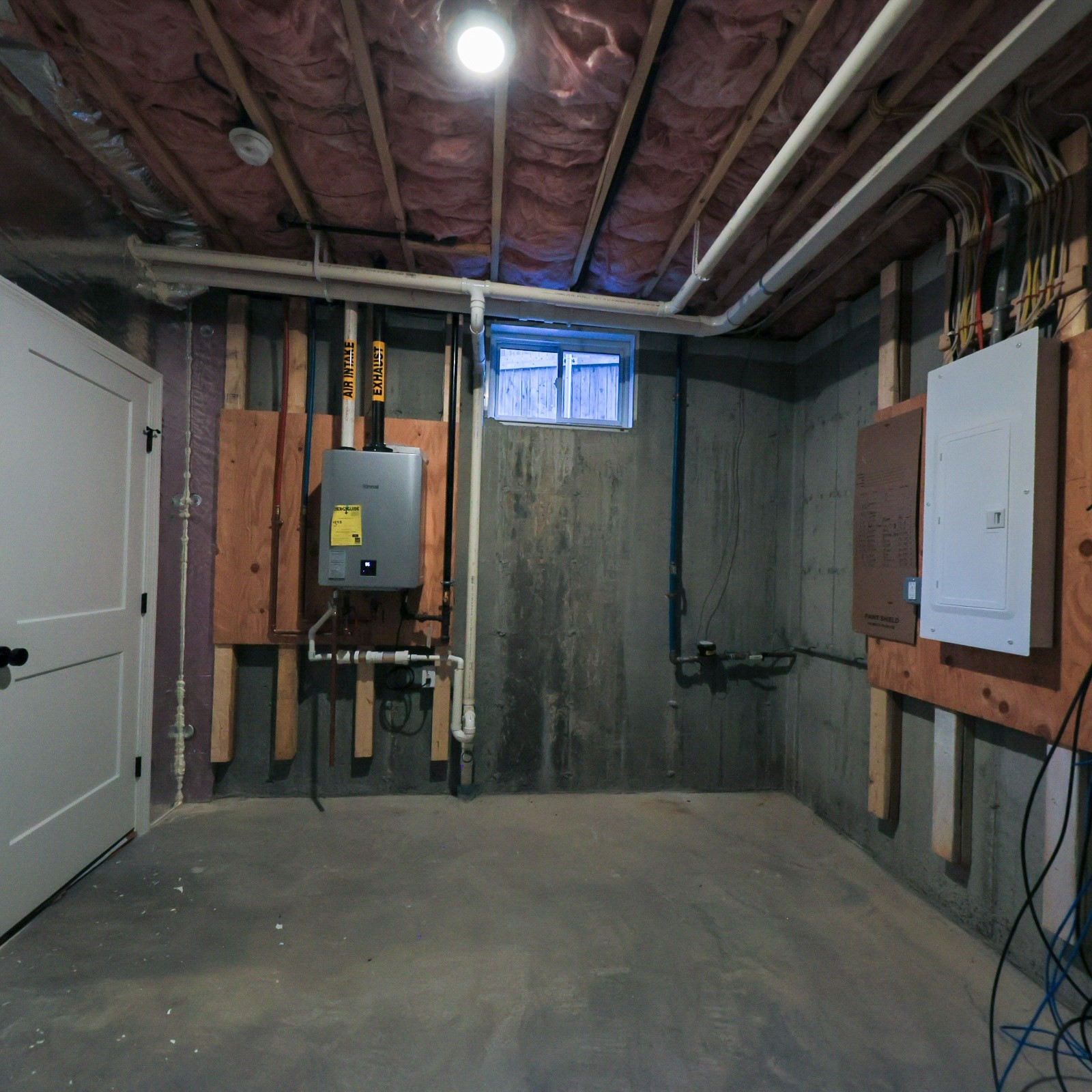 173 Westford St, Lowell, MA 01851 - Image 39