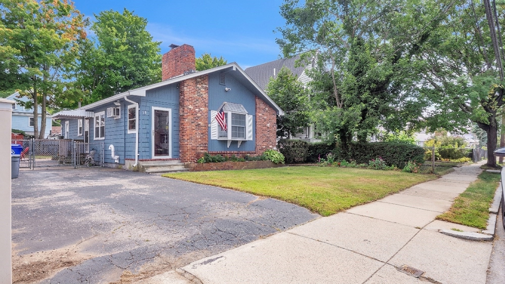 12 Clifford St, Hyde Park, Boston, MA 02136