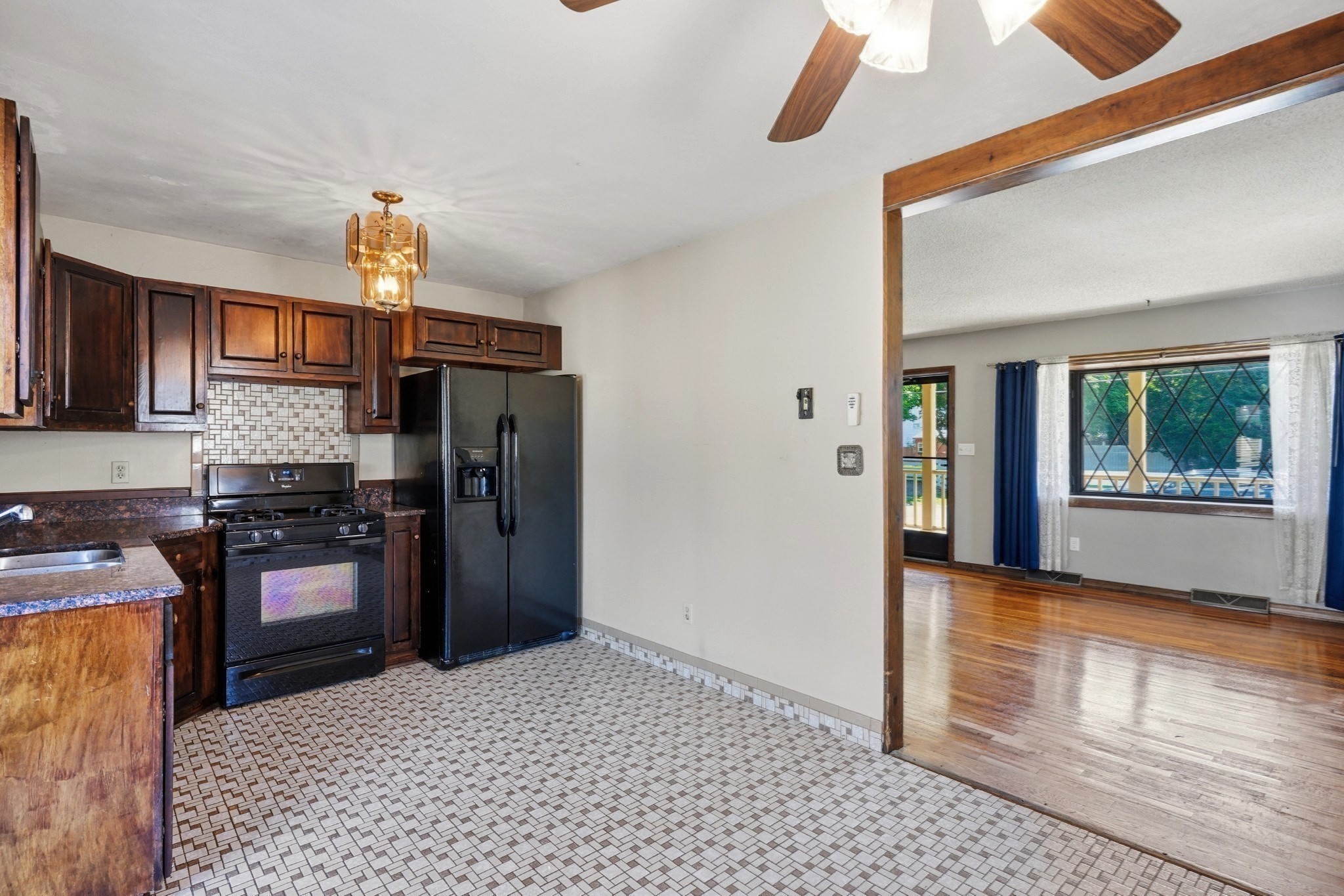 21 Webster St, Dartmouth, MA 02748 - Image 11