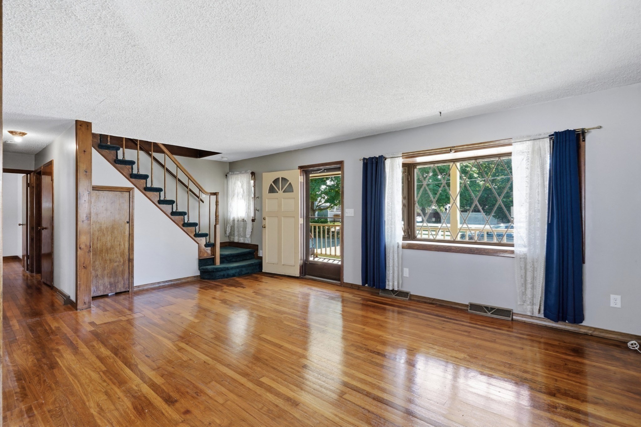21 Webster St, Dartmouth, MA 02748 - Image 7