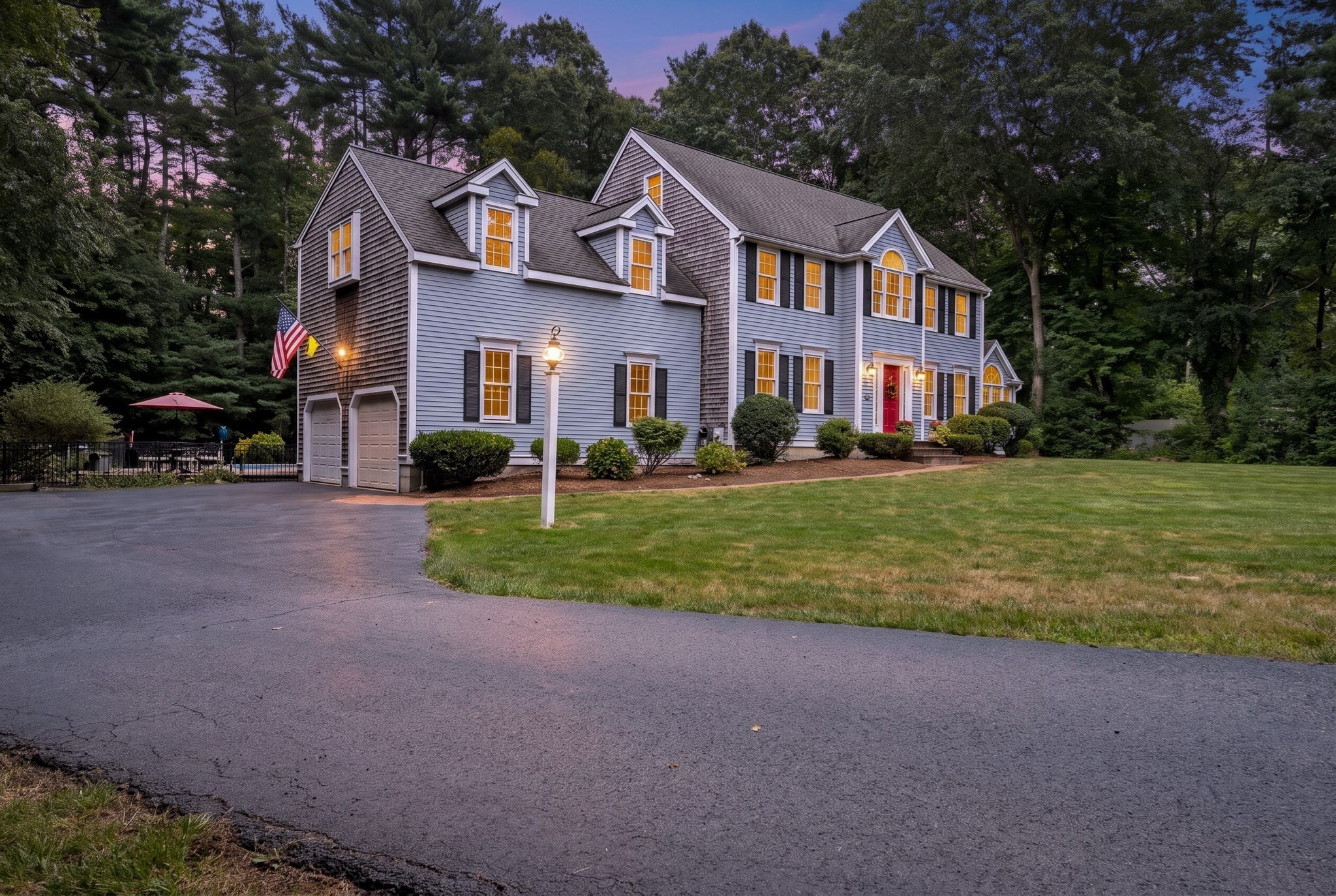 37 Herring Brook Ln, Pembroke, MA 02359