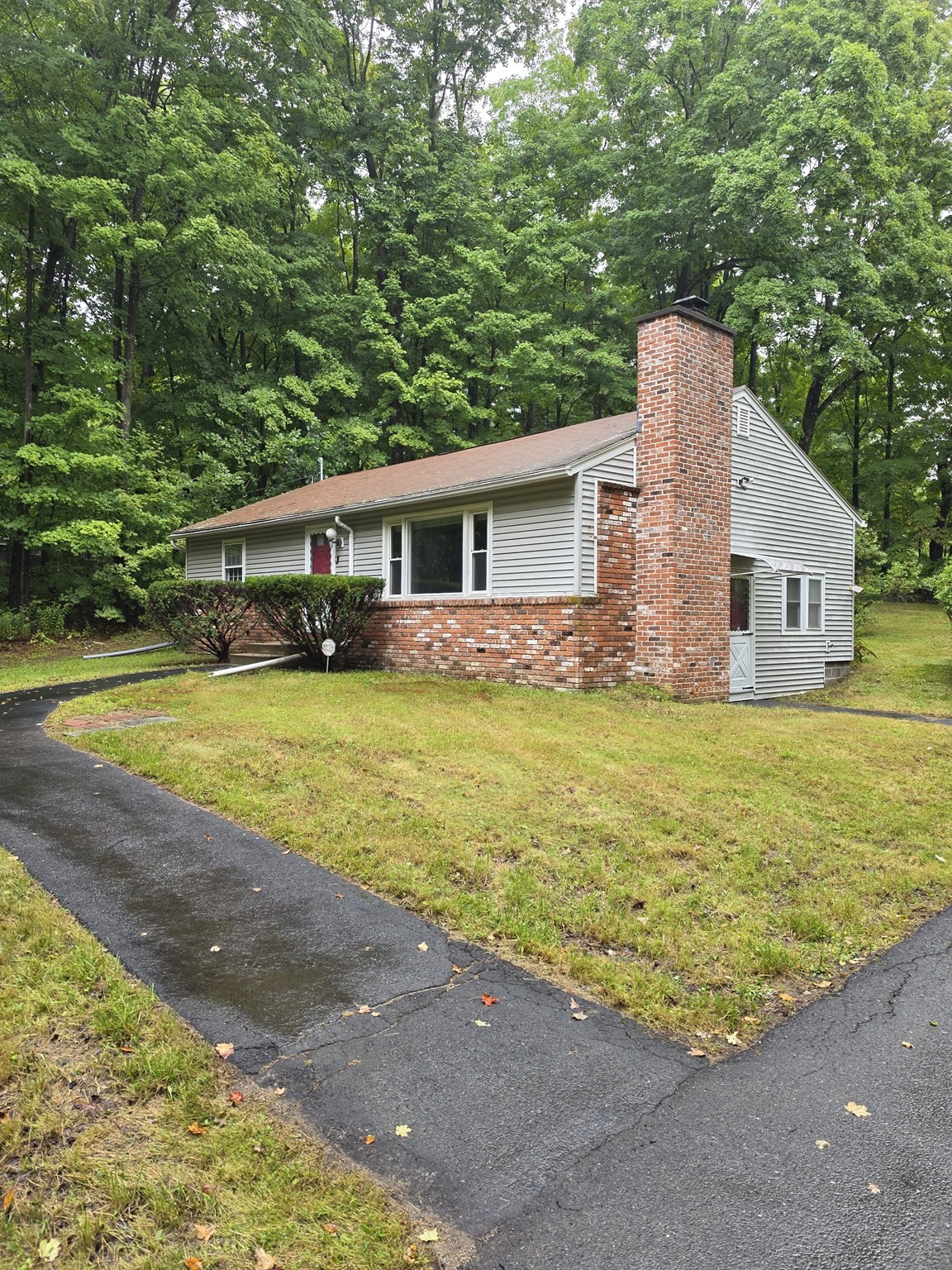 274 Amherst Street, Granby, MA 01033