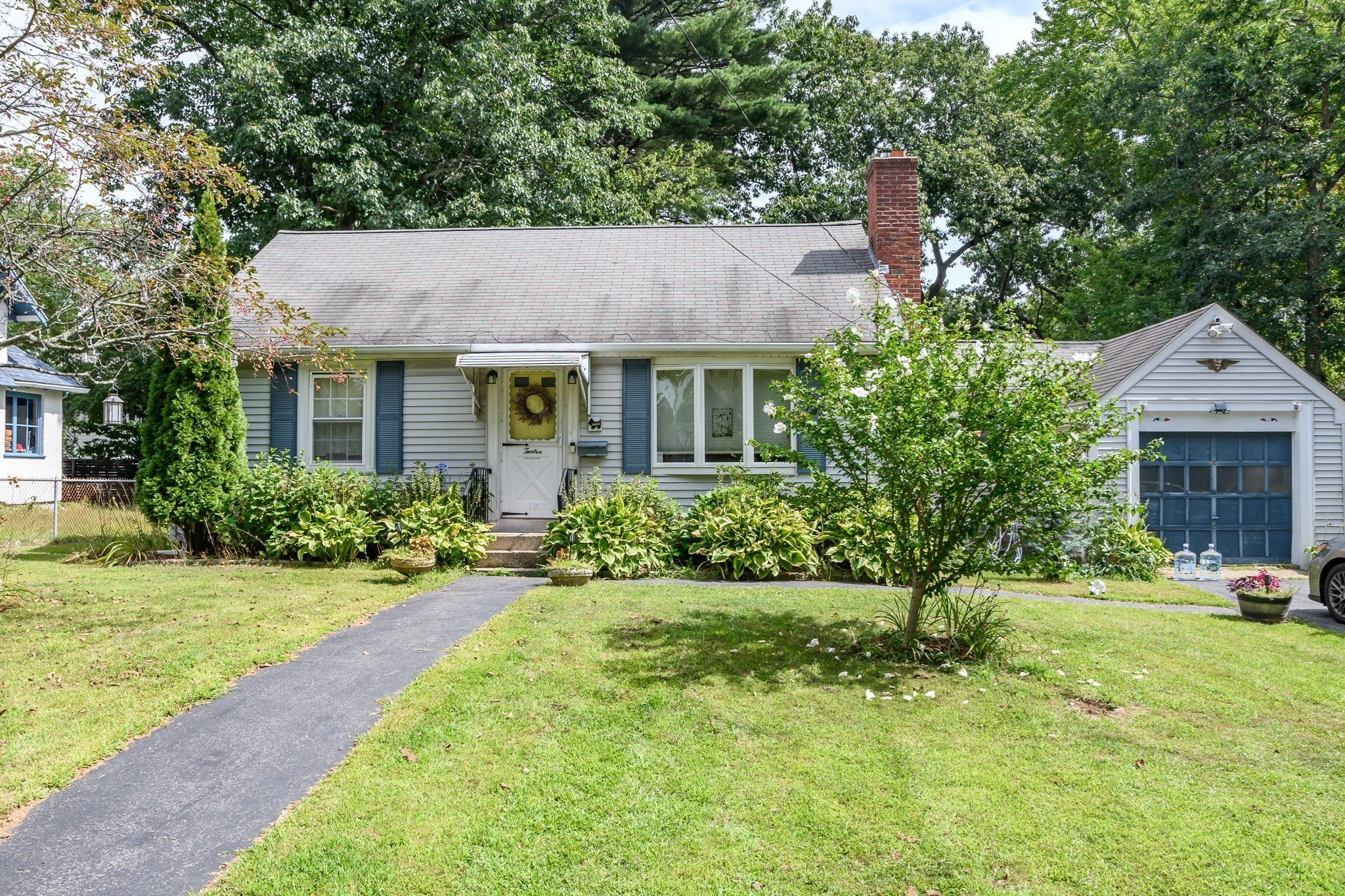12 New Hampshire Ave, Natick, MA 01760