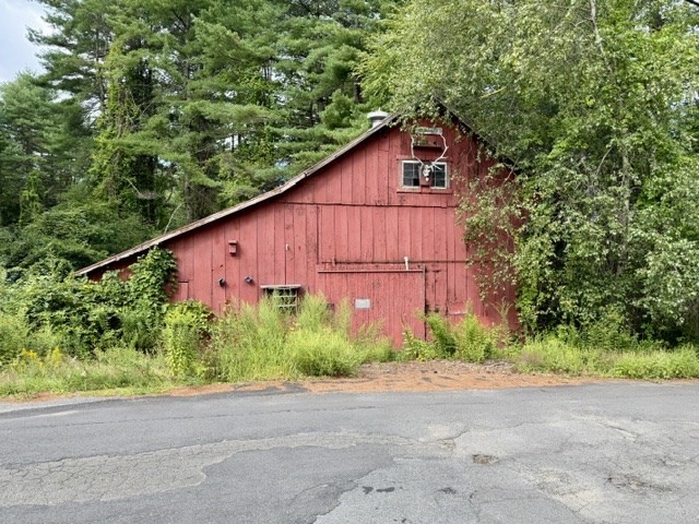 501 Coles Meadow Road, Northampton, MA 01060