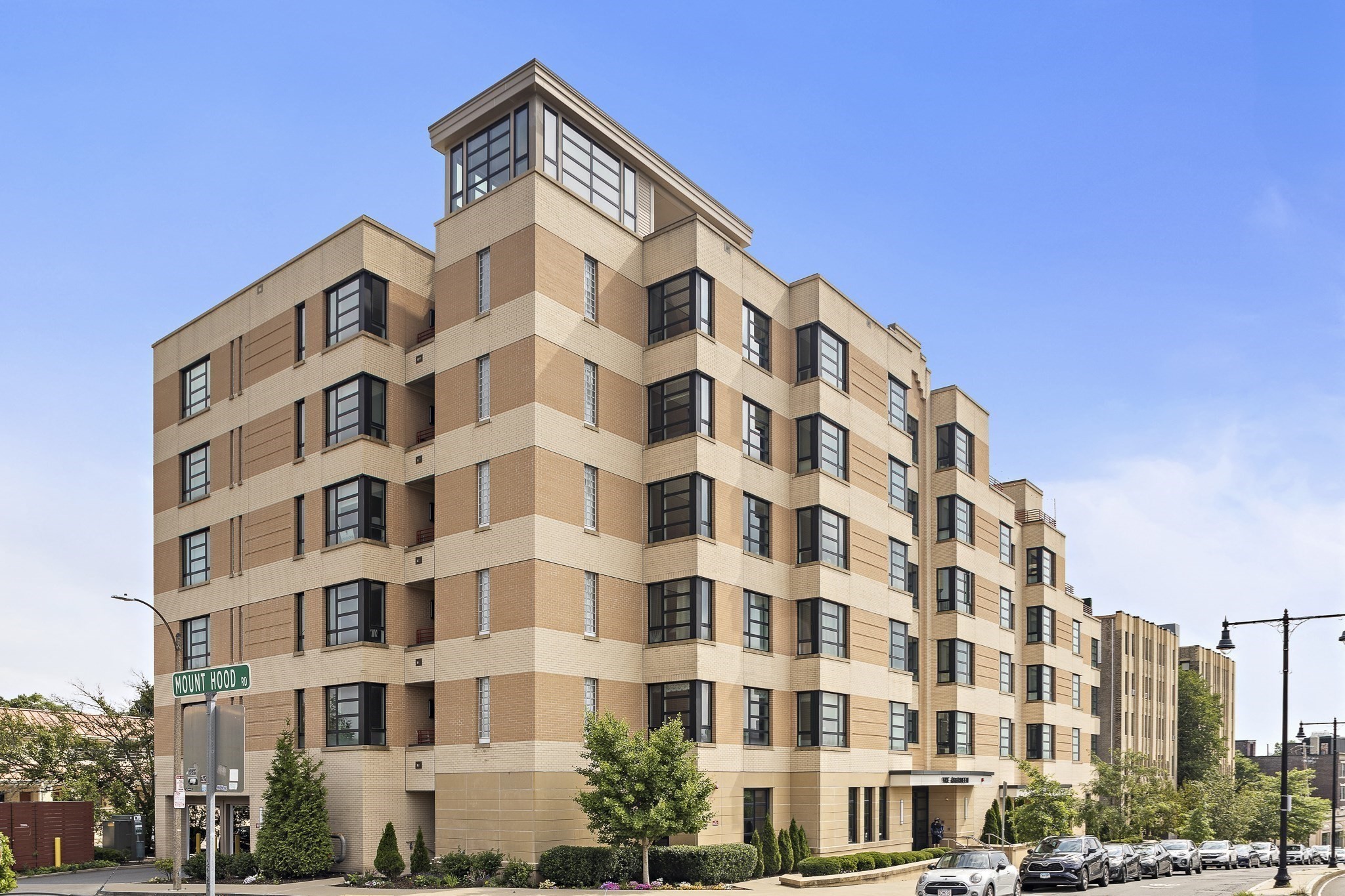 1650 Commonwealth Ave Unit 204, Brighton, Boston, MA 02135