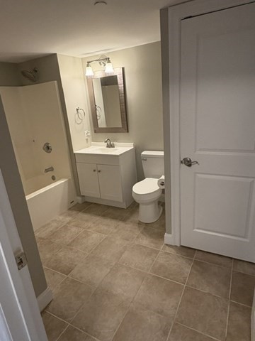 10 Crowninshield Street Unit 306, Peabody, MA 01960 - Image 11