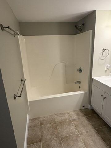 10 Crowninshield Street Unit 306, Peabody, MA 01960 - Image 12