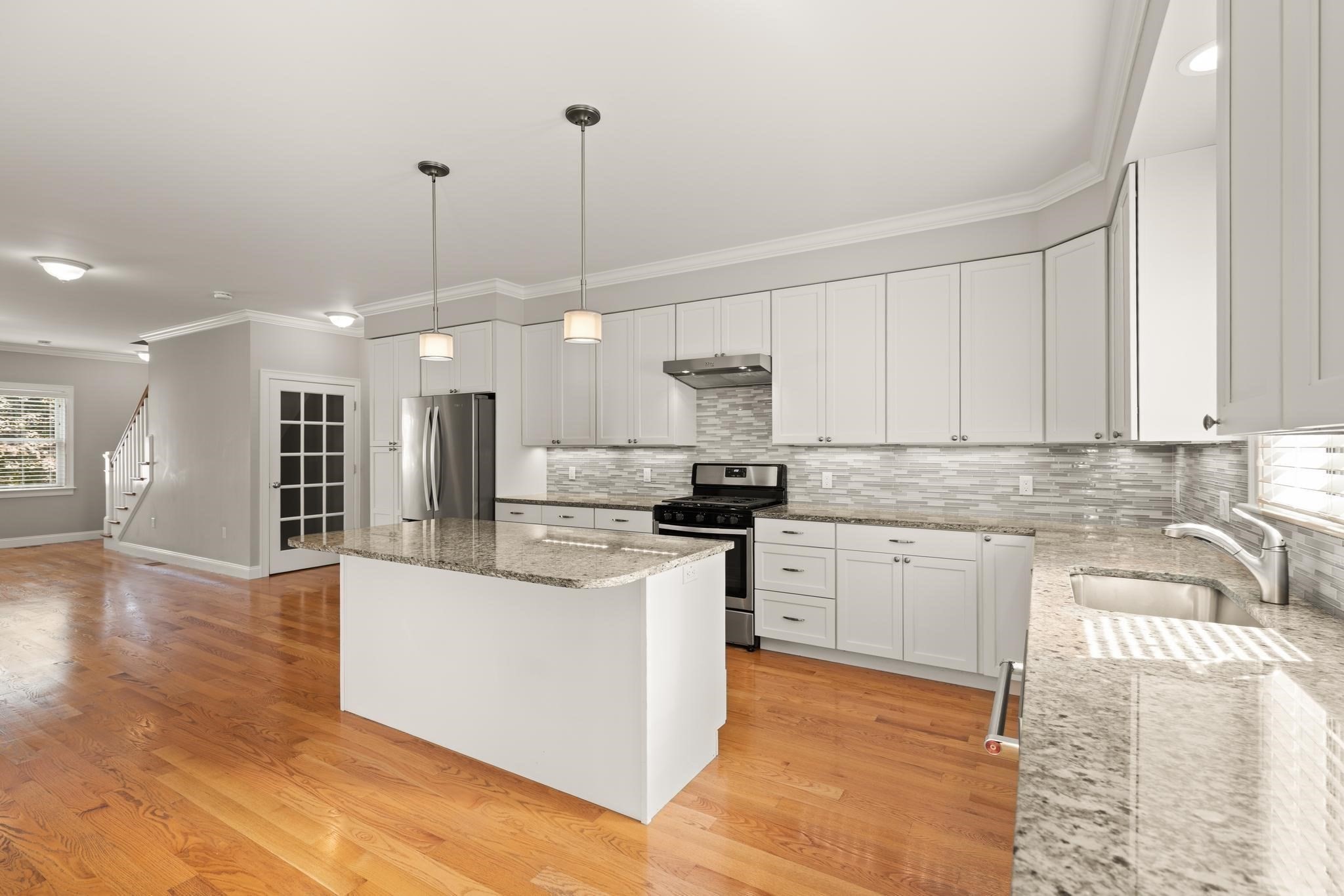 29 Wadsworth Ave Unit 2, Waltham, MA 02453 - Image 3
