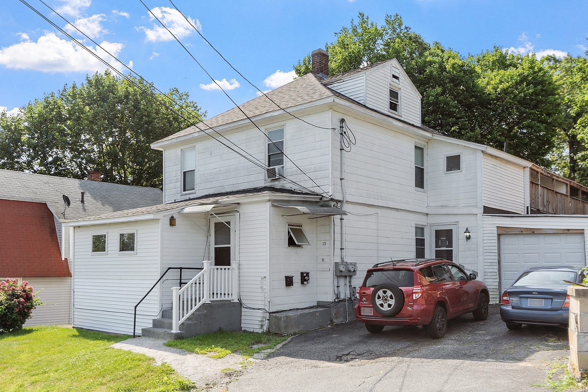 15 Genessee St, Worcester, MA 01603