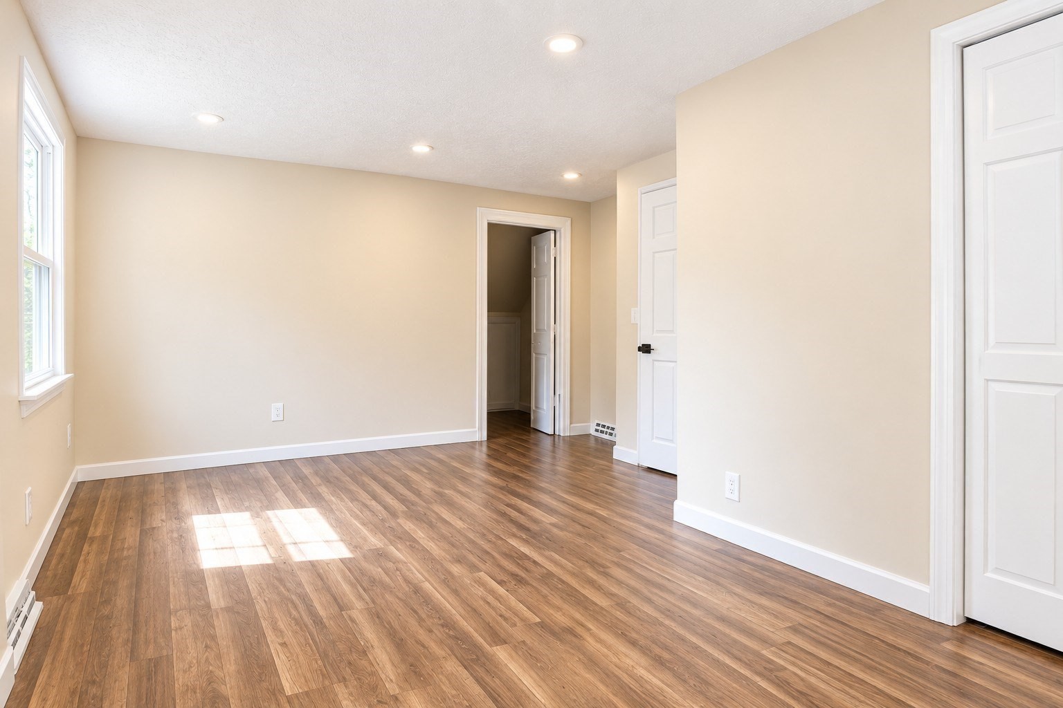 117 Lexington Ave, Lowell, MA 01854 - Image 17