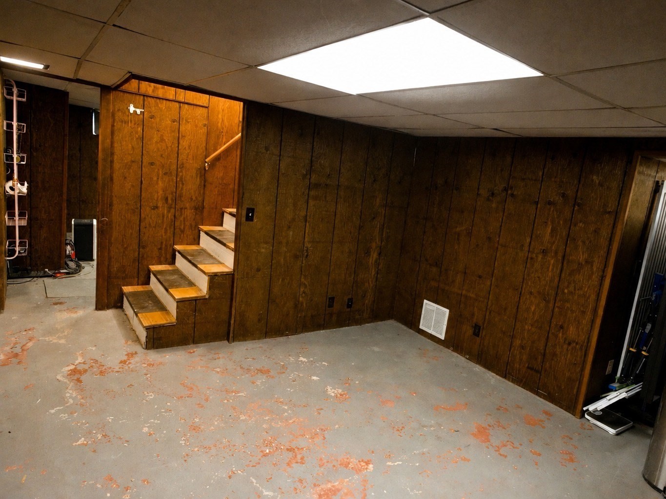 117 Lexington Ave, Lowell, MA 01854 - Image 30