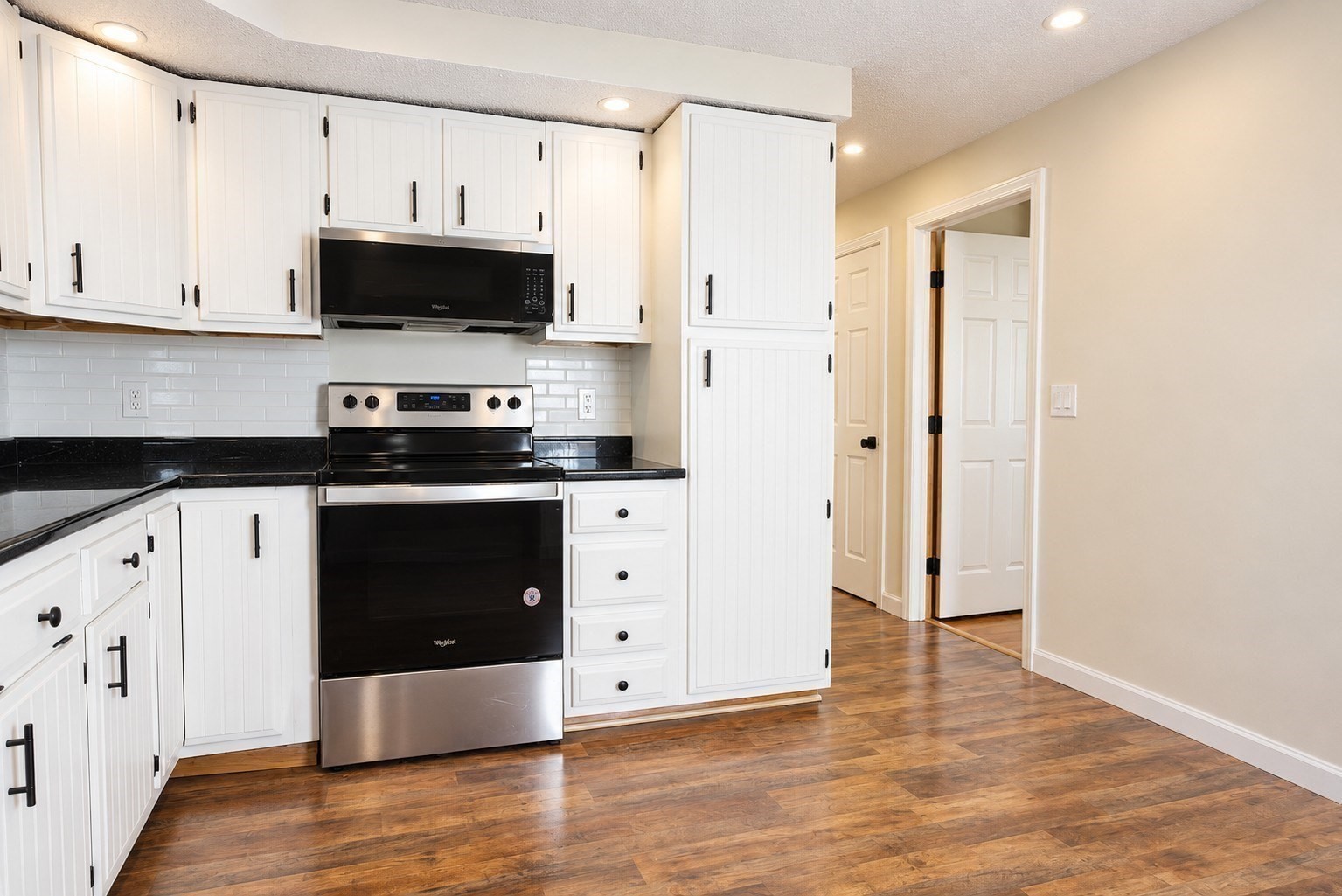 117 Lexington Ave, Lowell, MA 01854 - Image 6
