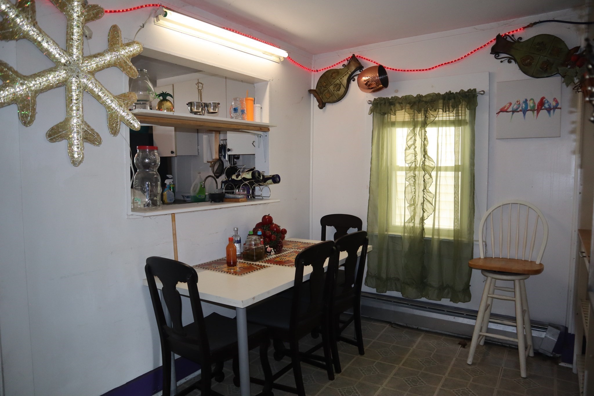 48 Blossom St, Lowell, MA 01852 - Image 9