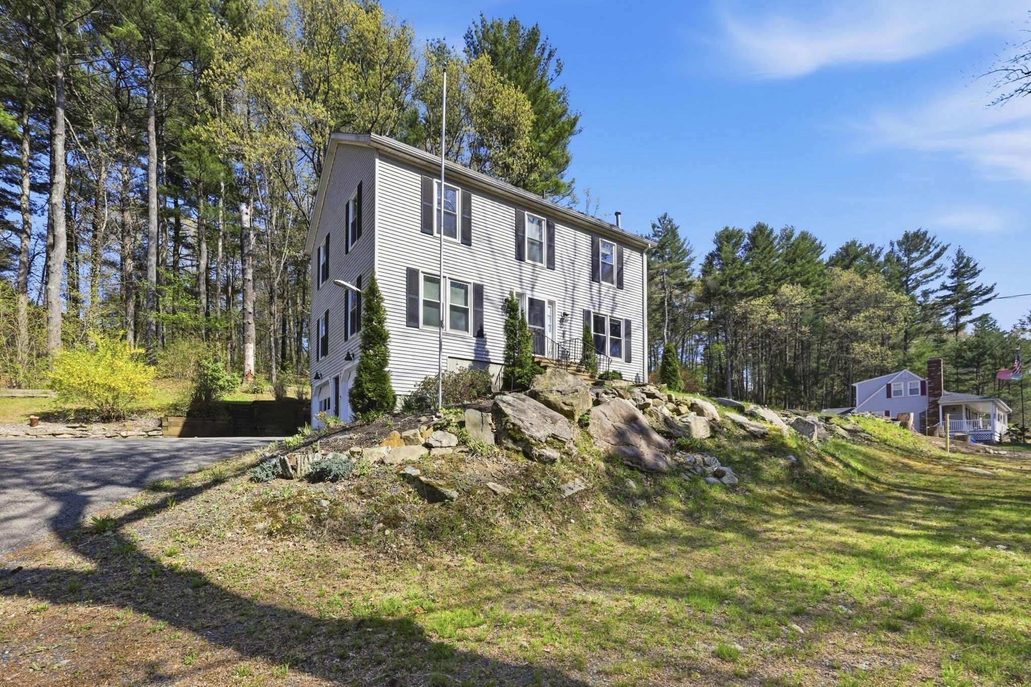 66 Buttonwood Avenue, Sutton, MA 01590