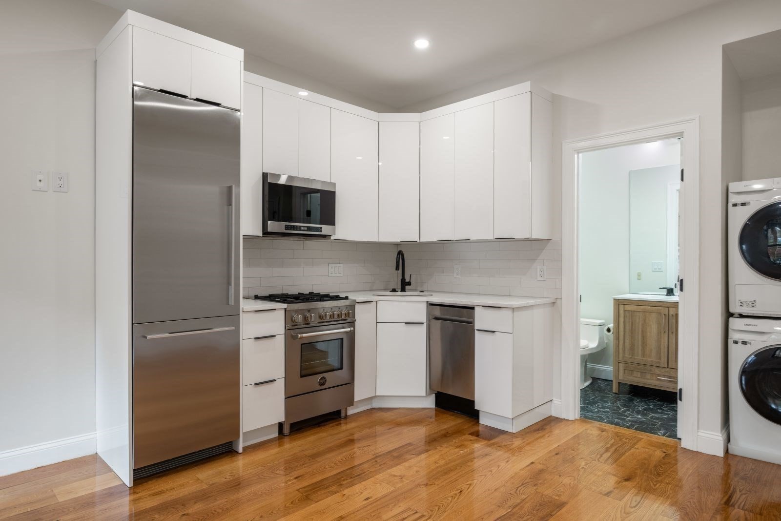 166 Salem Street Unit 7, North End, Boston, MA 02113