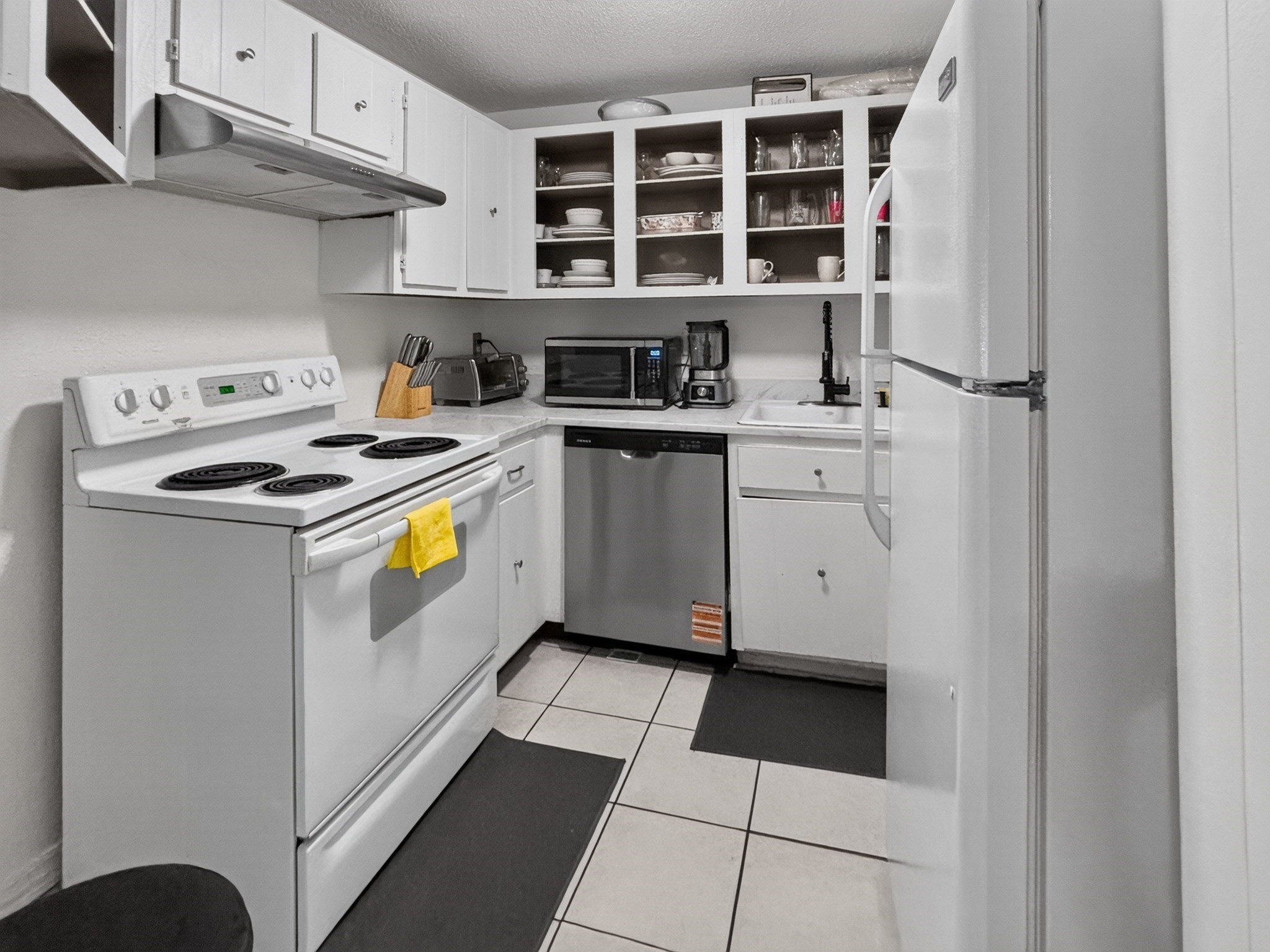 685 Oak St Unit 21-9, Brockton, MA 02301 - Image 4