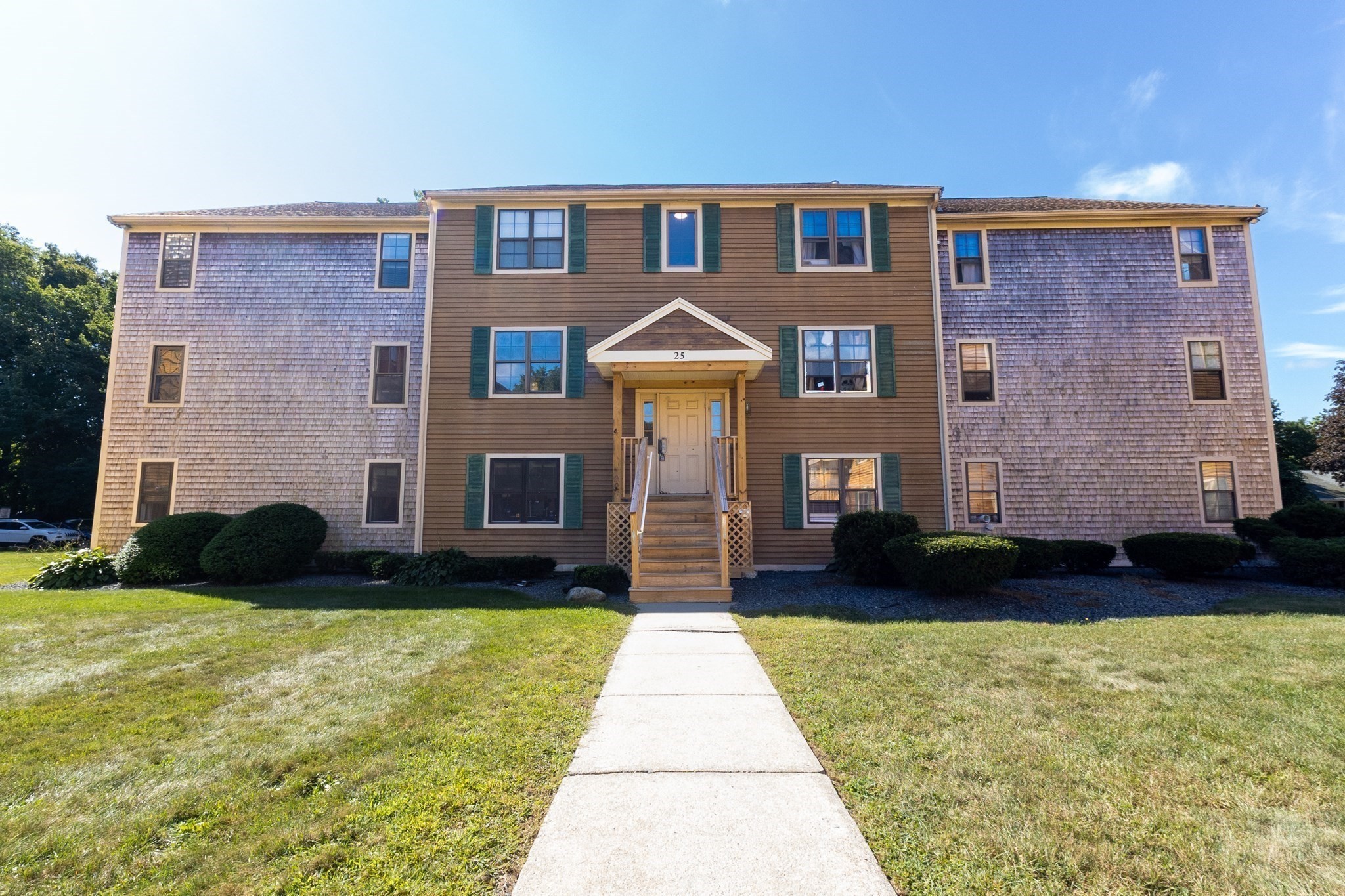 25 Eagle Unit 3, Brockton, MA 02301