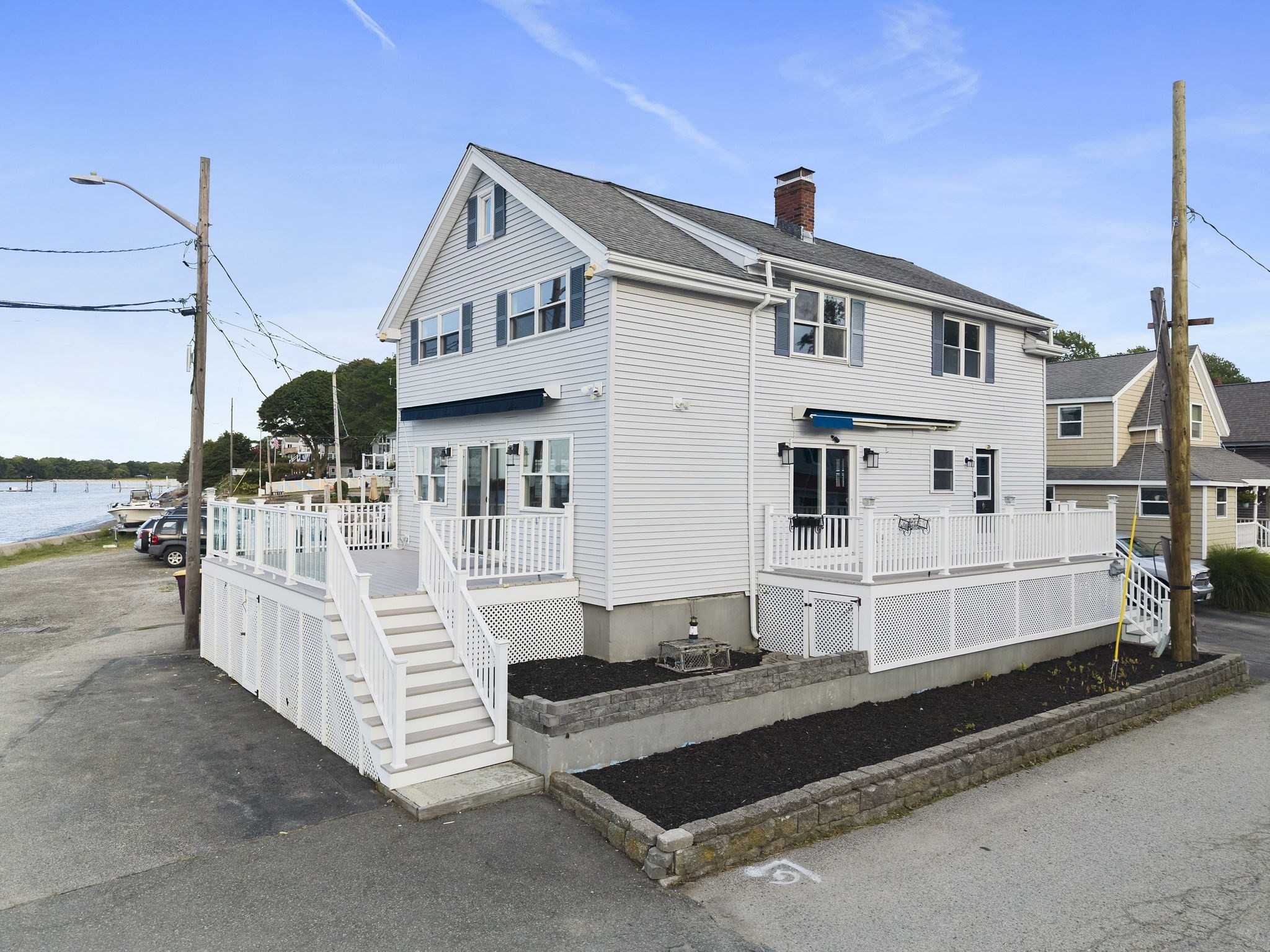 2 Caldwell St, Weymouth, MA 02191