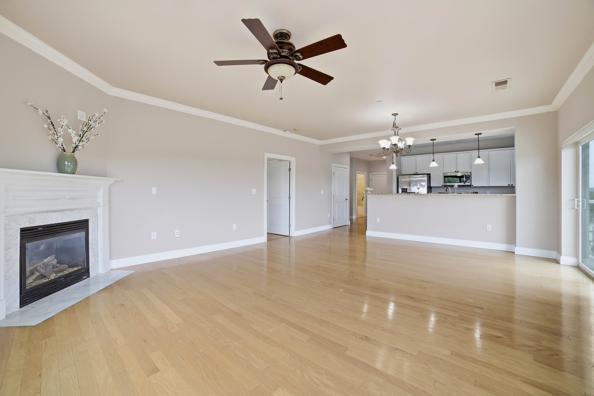 527 Pawtucket Blvd Unit 608, Lowell, MA 01854 - Image 8