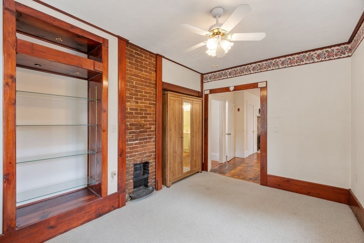 727 Andover, Lowell, MA 01852 - Image 18