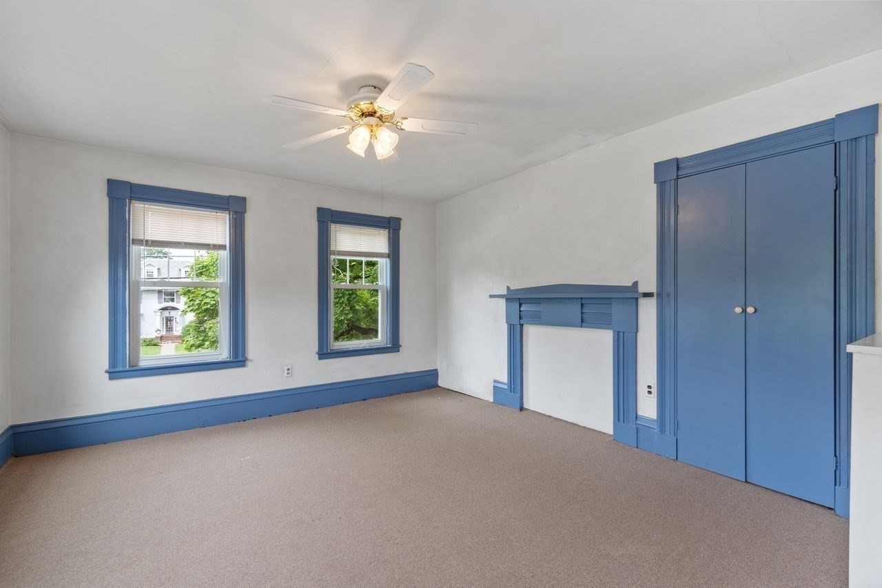 727 Andover, Lowell, MA 01852 - Image 22