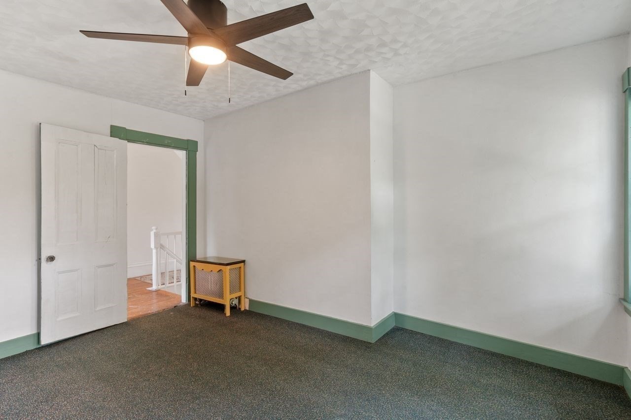 727 Andover, Lowell, MA 01852 - Image 25