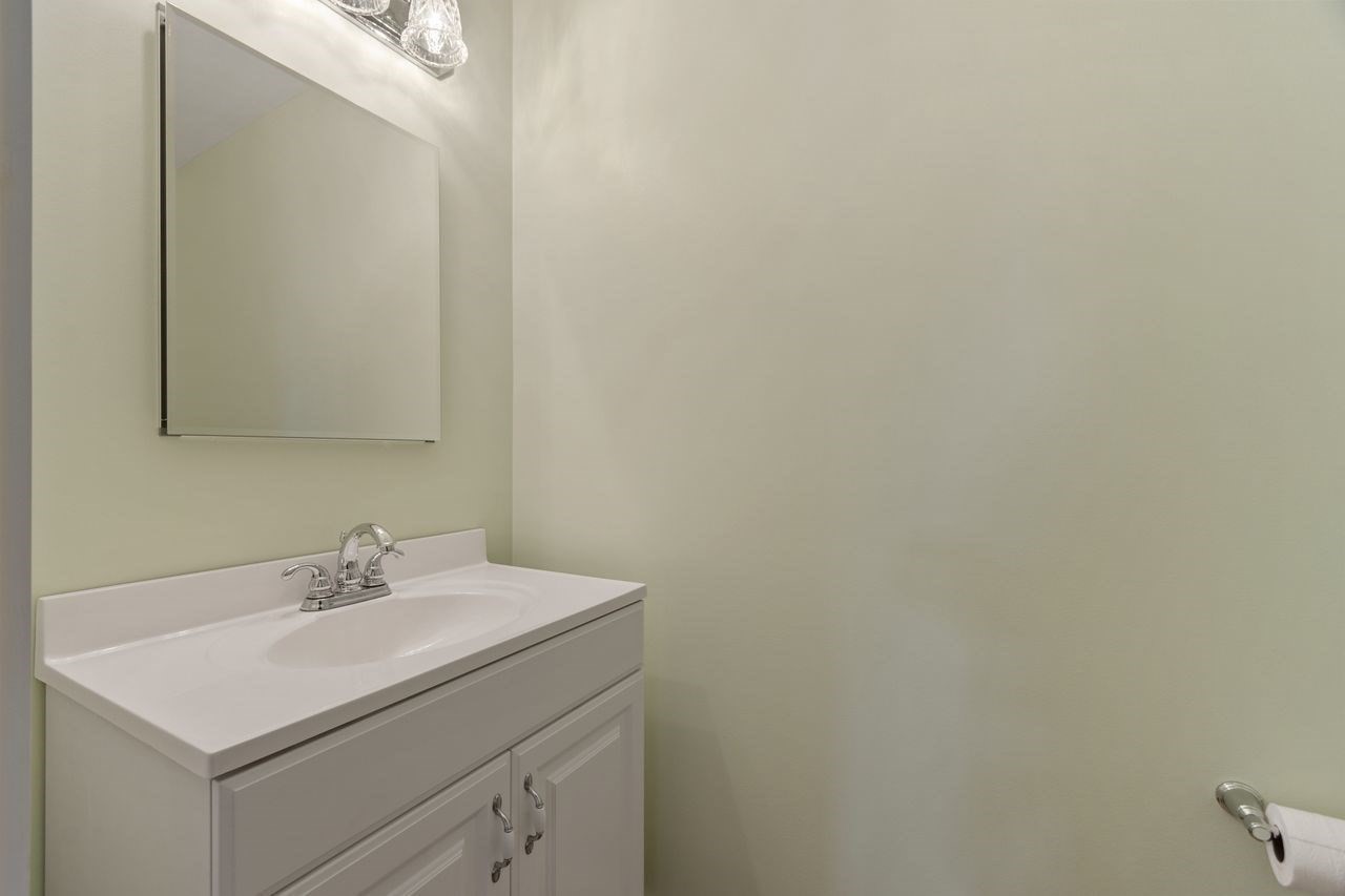 727 Andover, Lowell, MA 01852 - Image 26