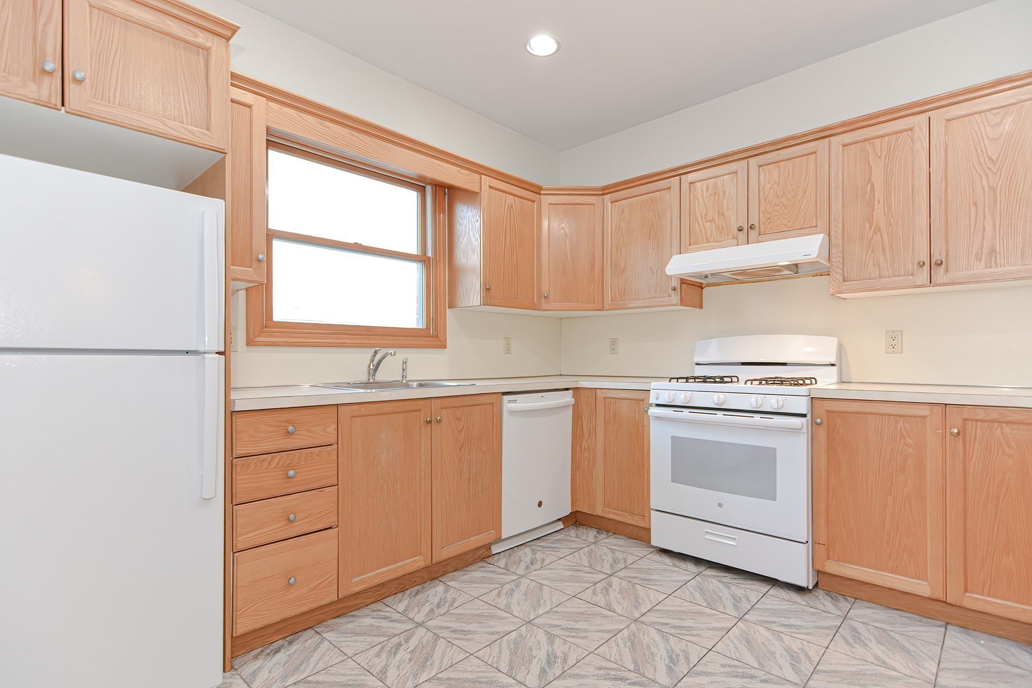 12 Rena, Lower Allston, Boston, MA 02134 - Image 20