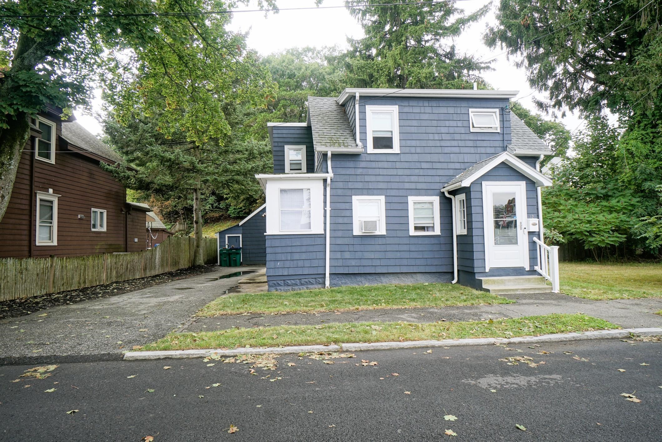 12 Bailey St, Lynn, MA 01904