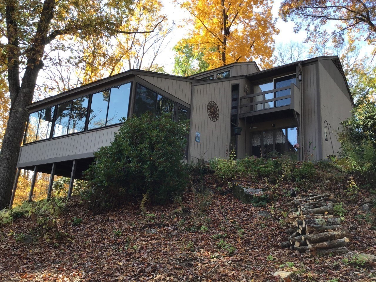 450 Glendale Rd, Wilbraham, MA 01095