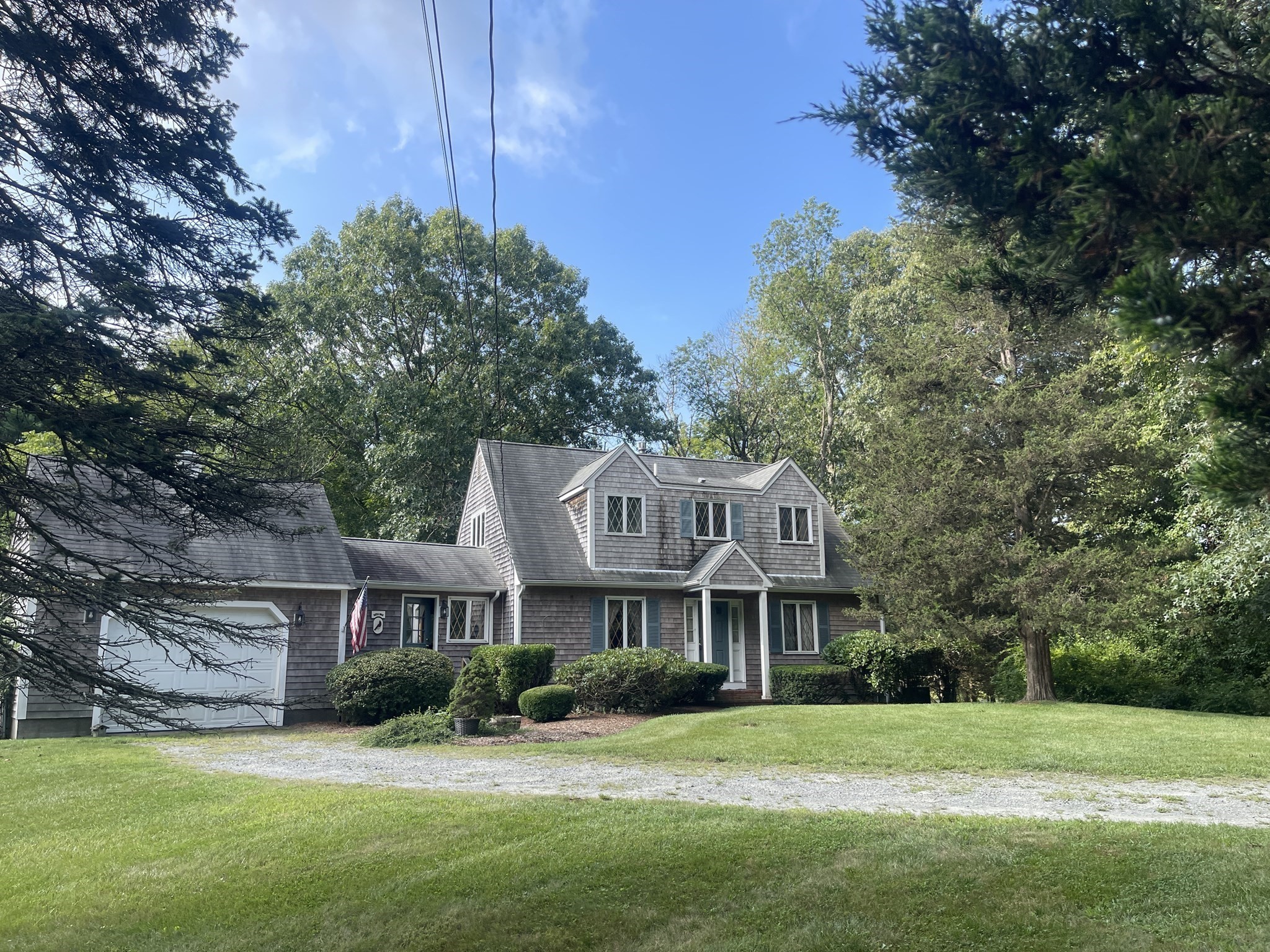18 Town Landing Rd, Berkley, MA 02779