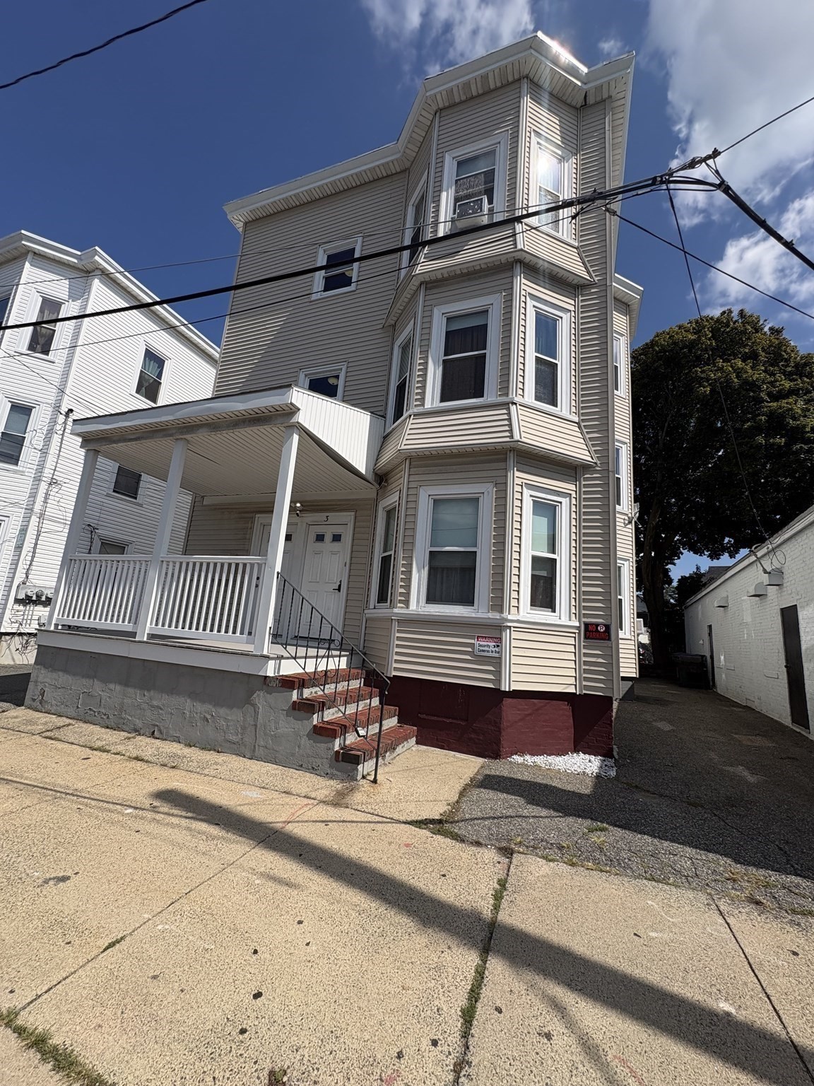 3 Chatham Street, Lynn, MA 01902