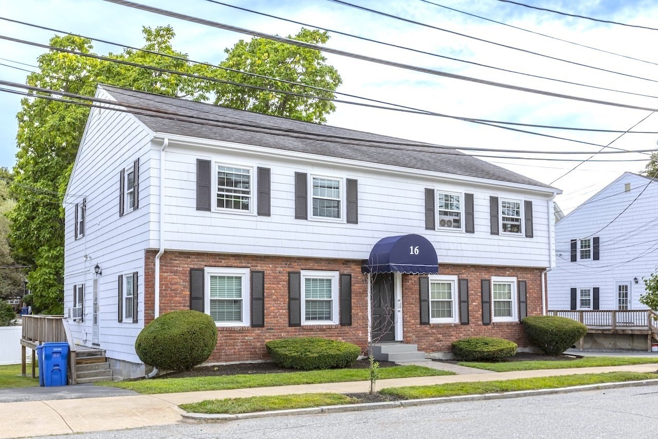 16 Richardson St Unit C, Wakefield, MA 01880
