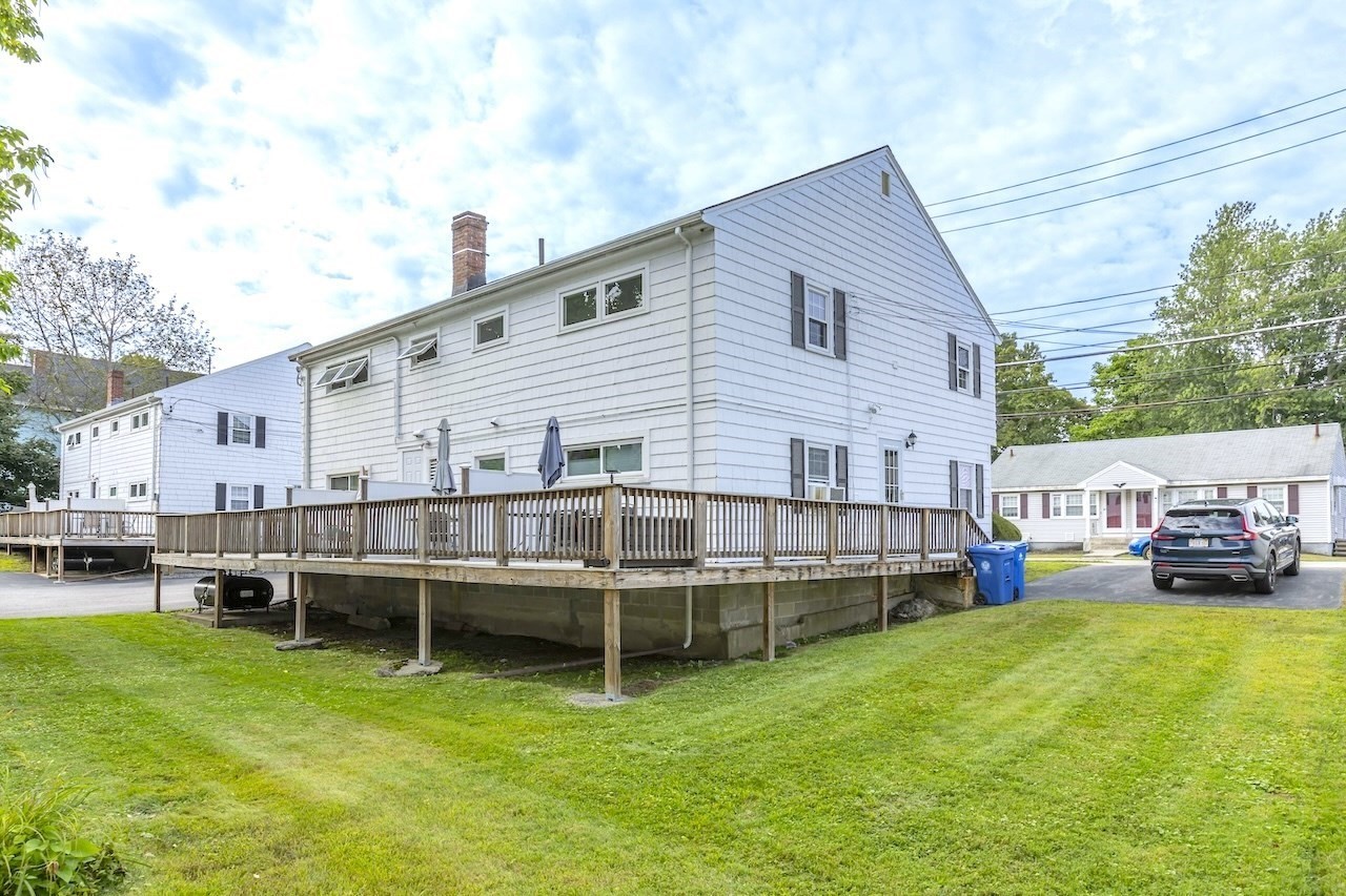 16 Richardson St Unit C, Wakefield, MA 01880 - Image 2