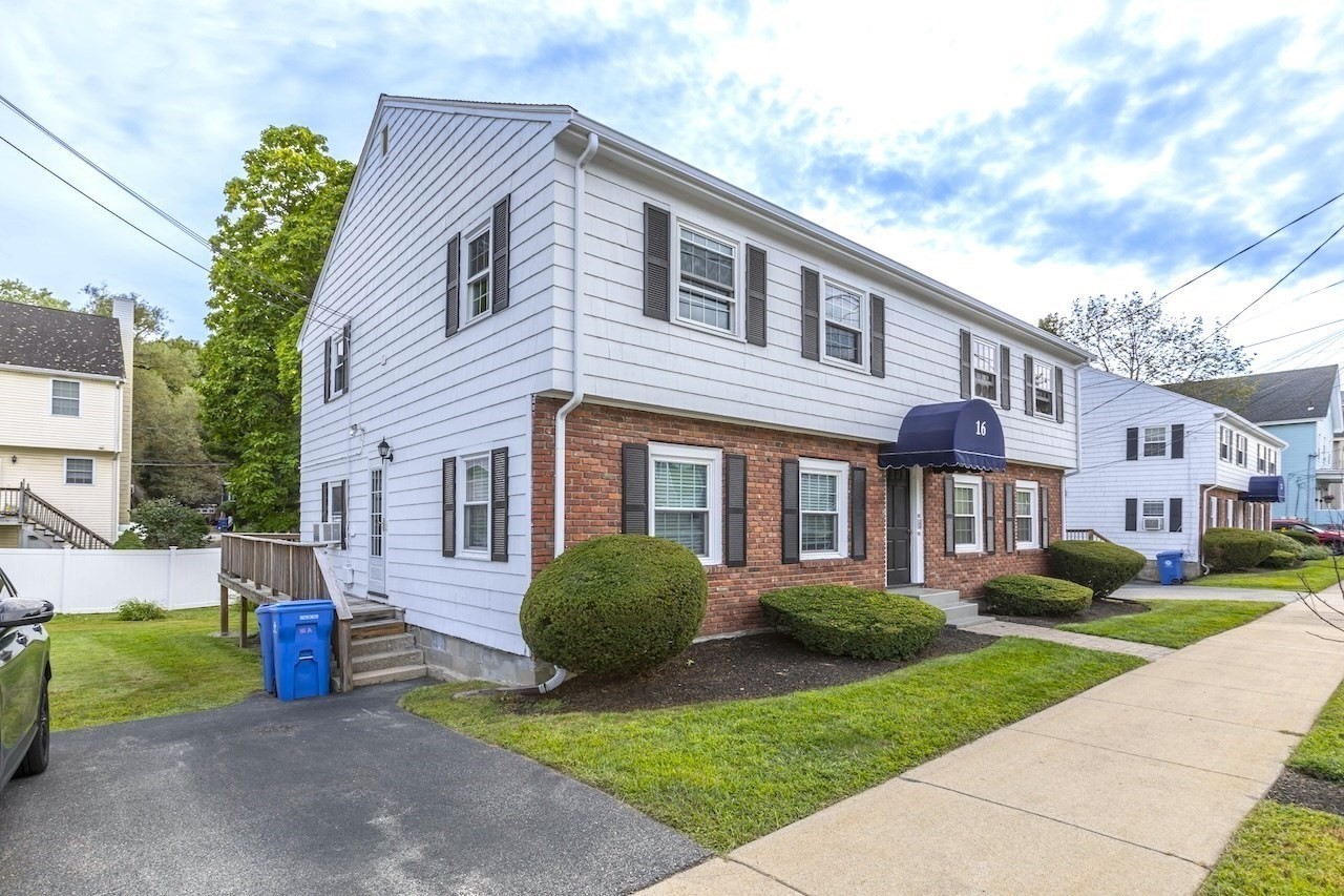 16 Richardson St Unit C, Wakefield, MA 01880 - Image 3