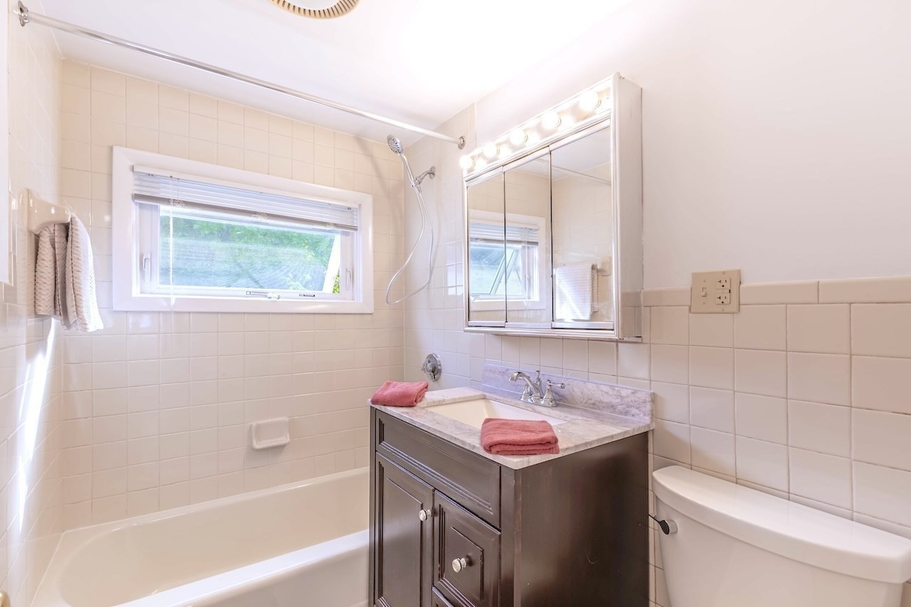 16 Richardson St Unit C, Wakefield, MA 01880 - Image 22