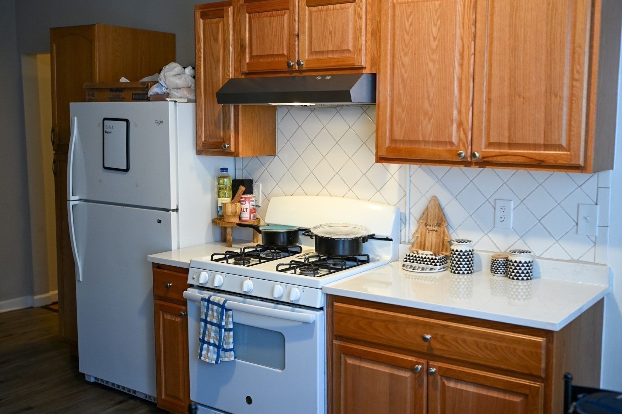 781 Lawrence St, Lowell, MA 01852 - Image 15