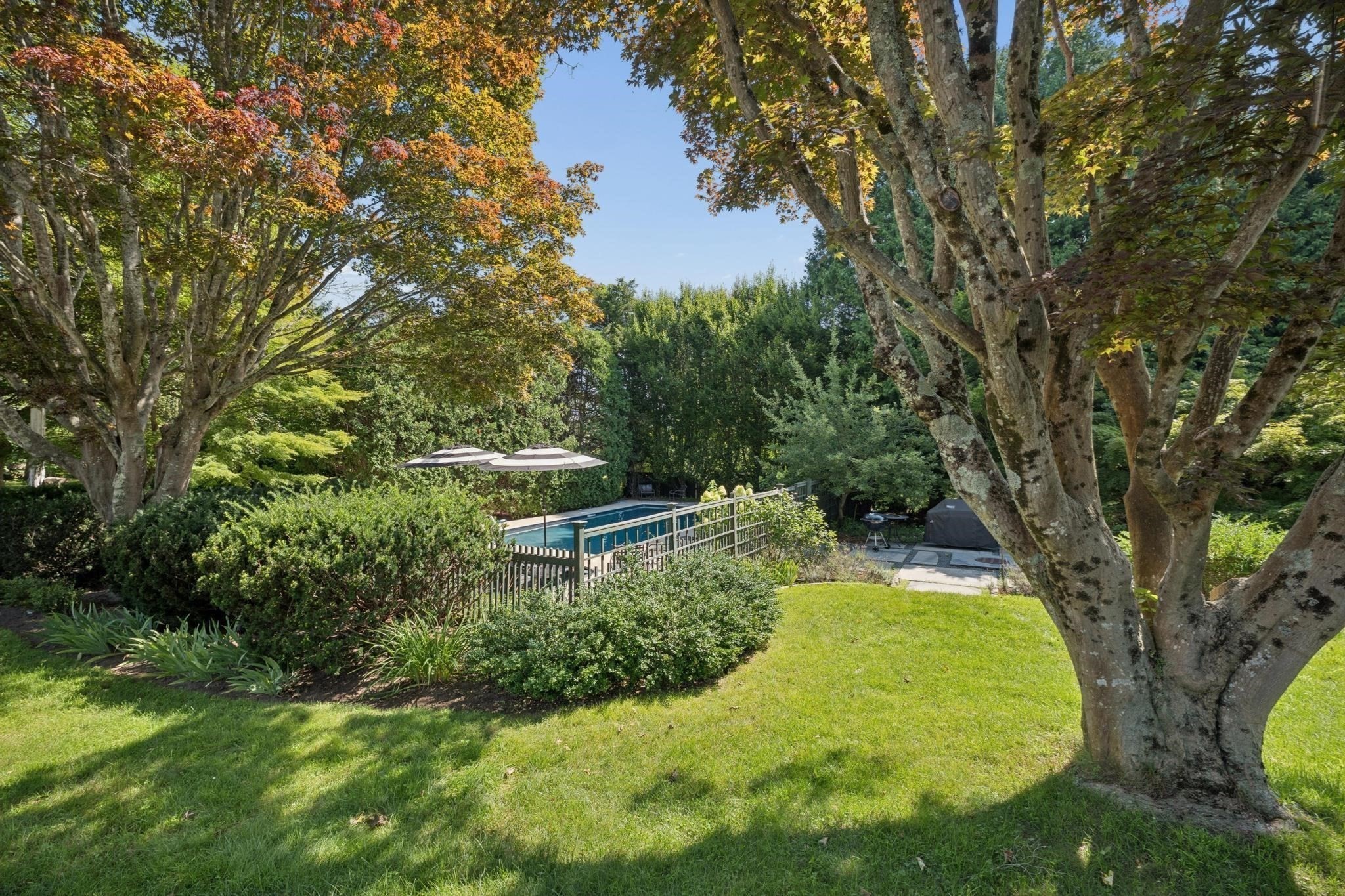 288 Russells Mills Rd, Dartmouth, MA 02748 - Image 6